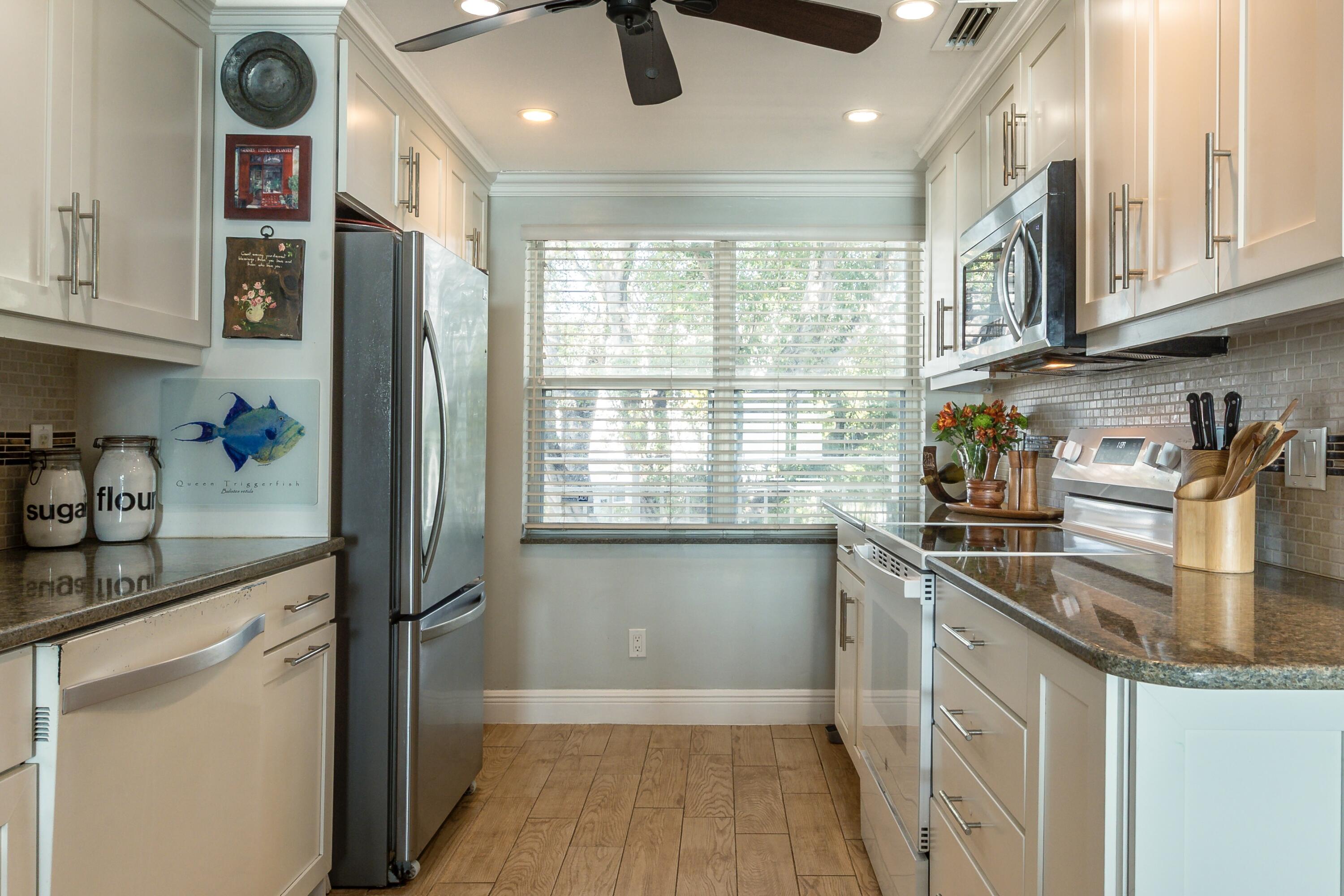 1901 S Roosevelt Boulevard Unit: 208E