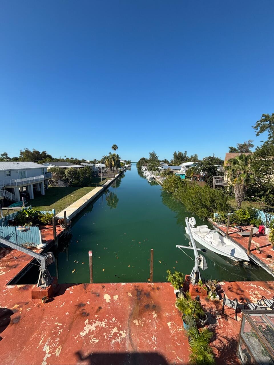 625 Overseas Highway