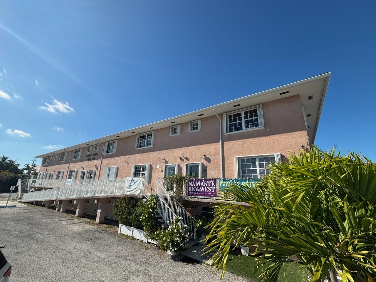 625 Overseas Highway