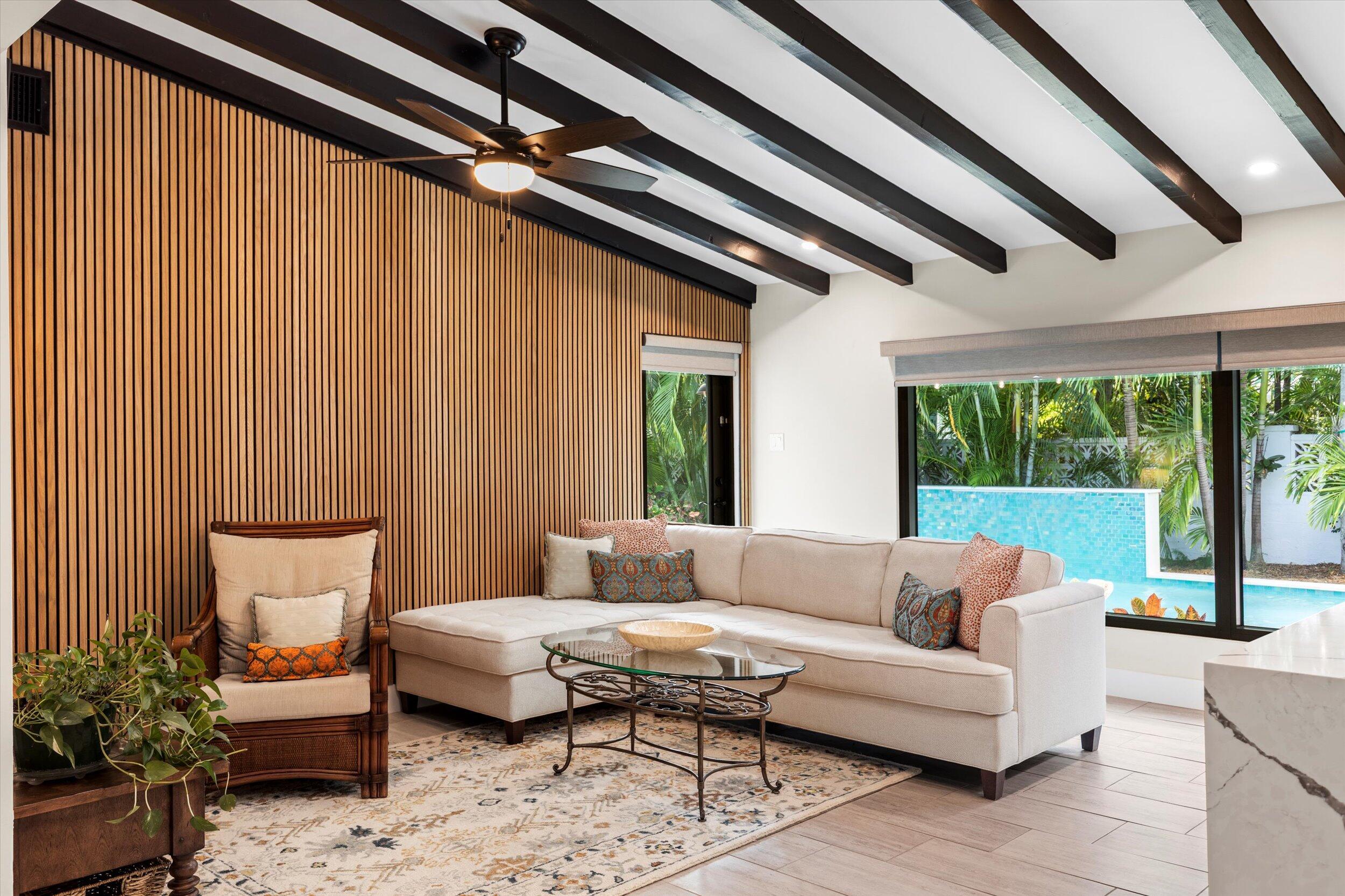 1526 Washington Street