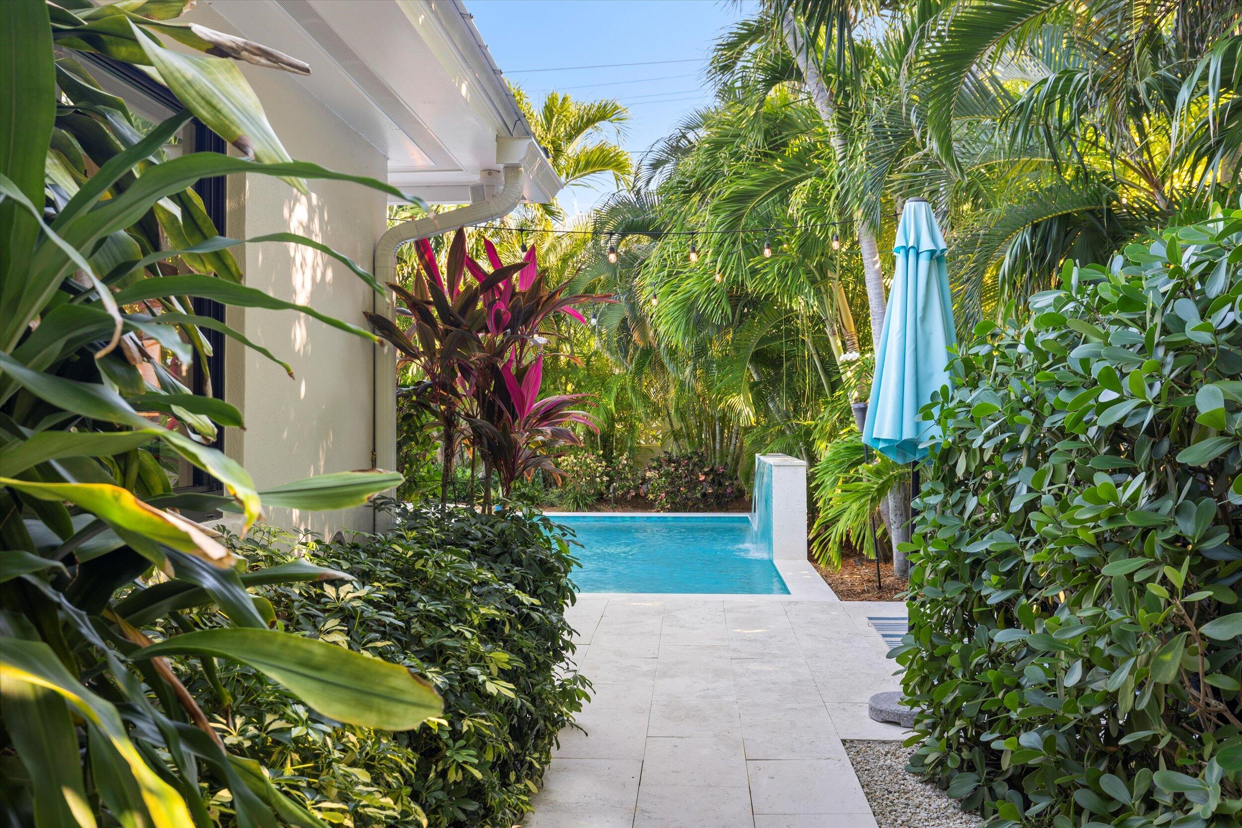 1526 Washington Street