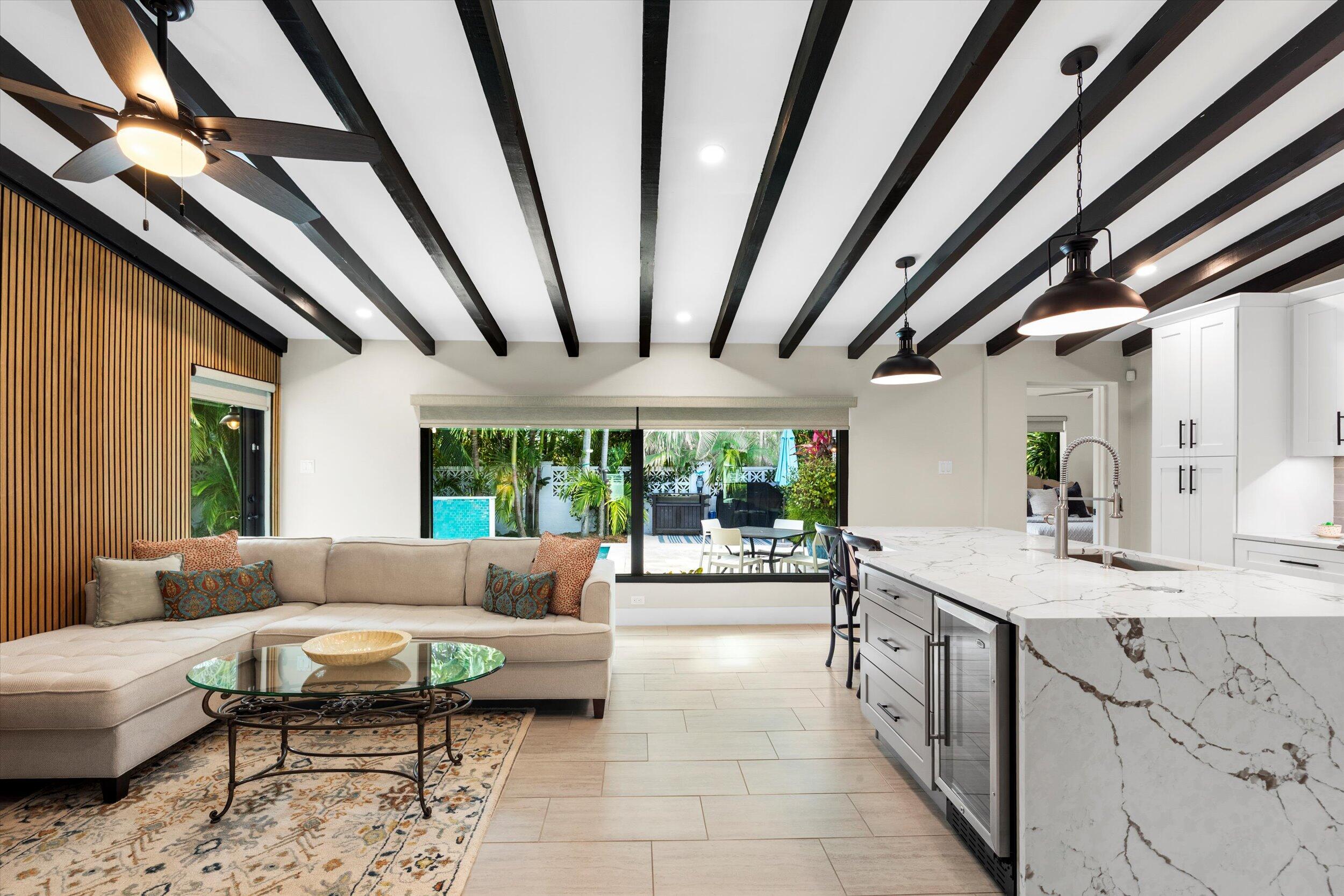 1526 Washington Street