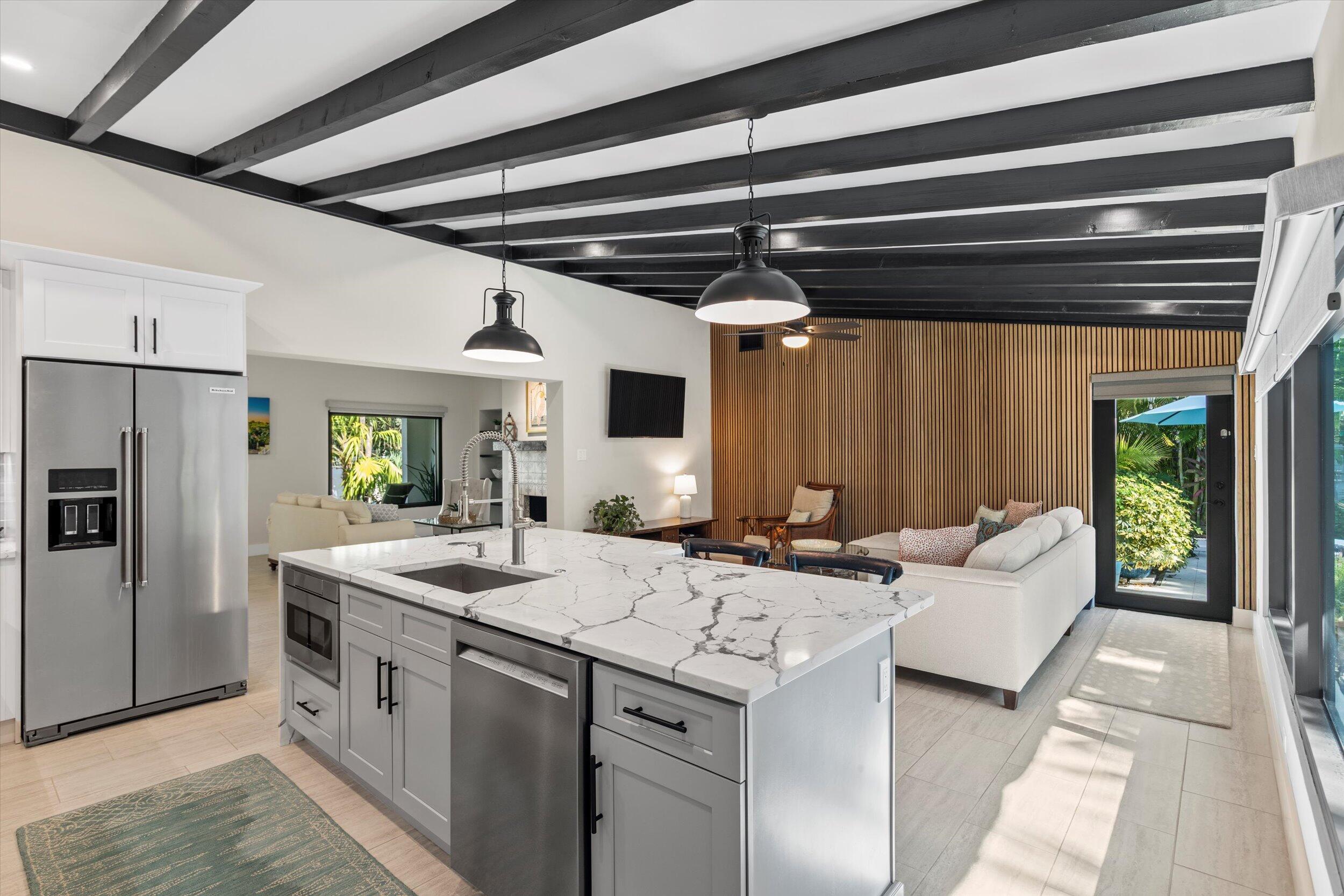 1526 Washington Street