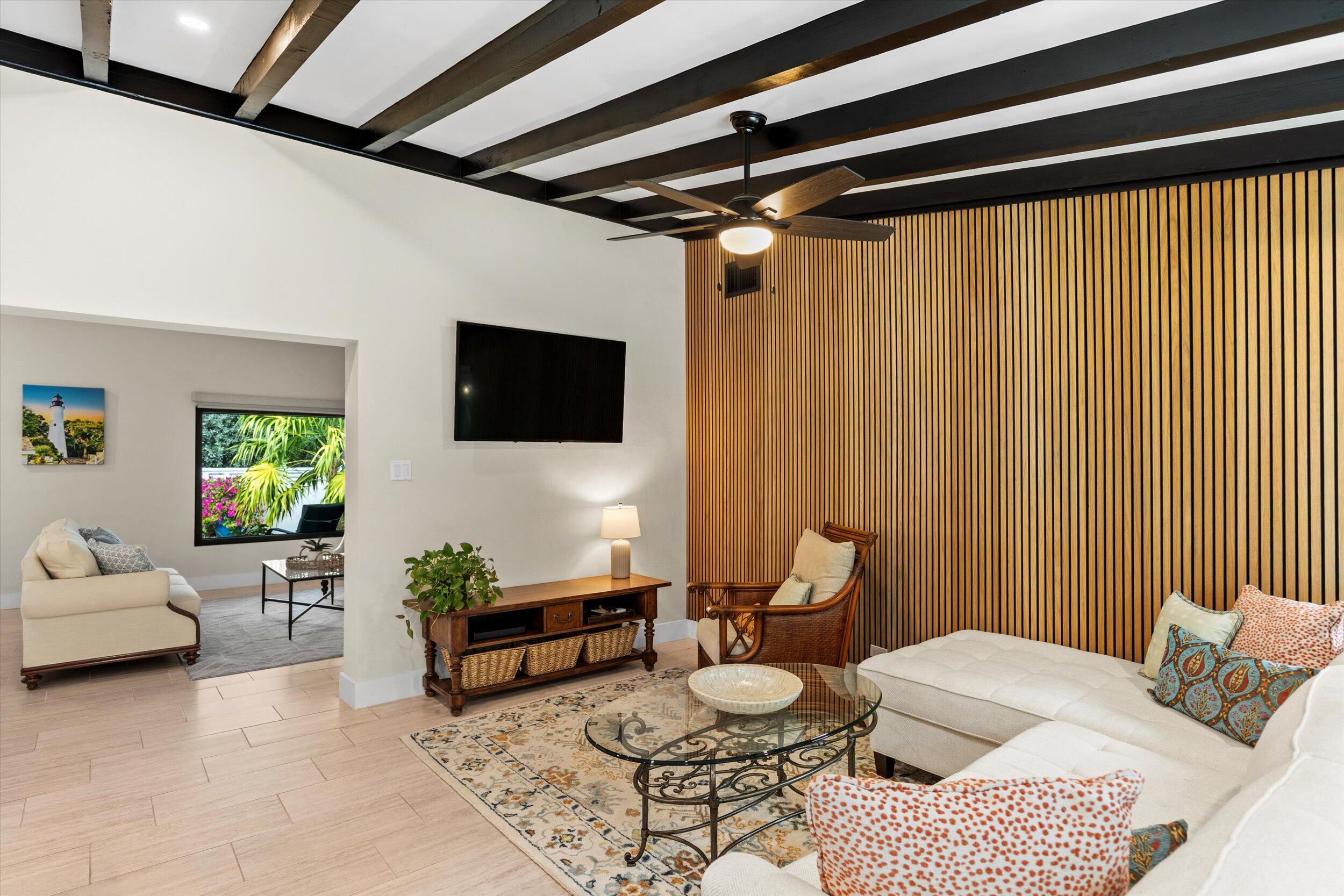 1526 Washington Street