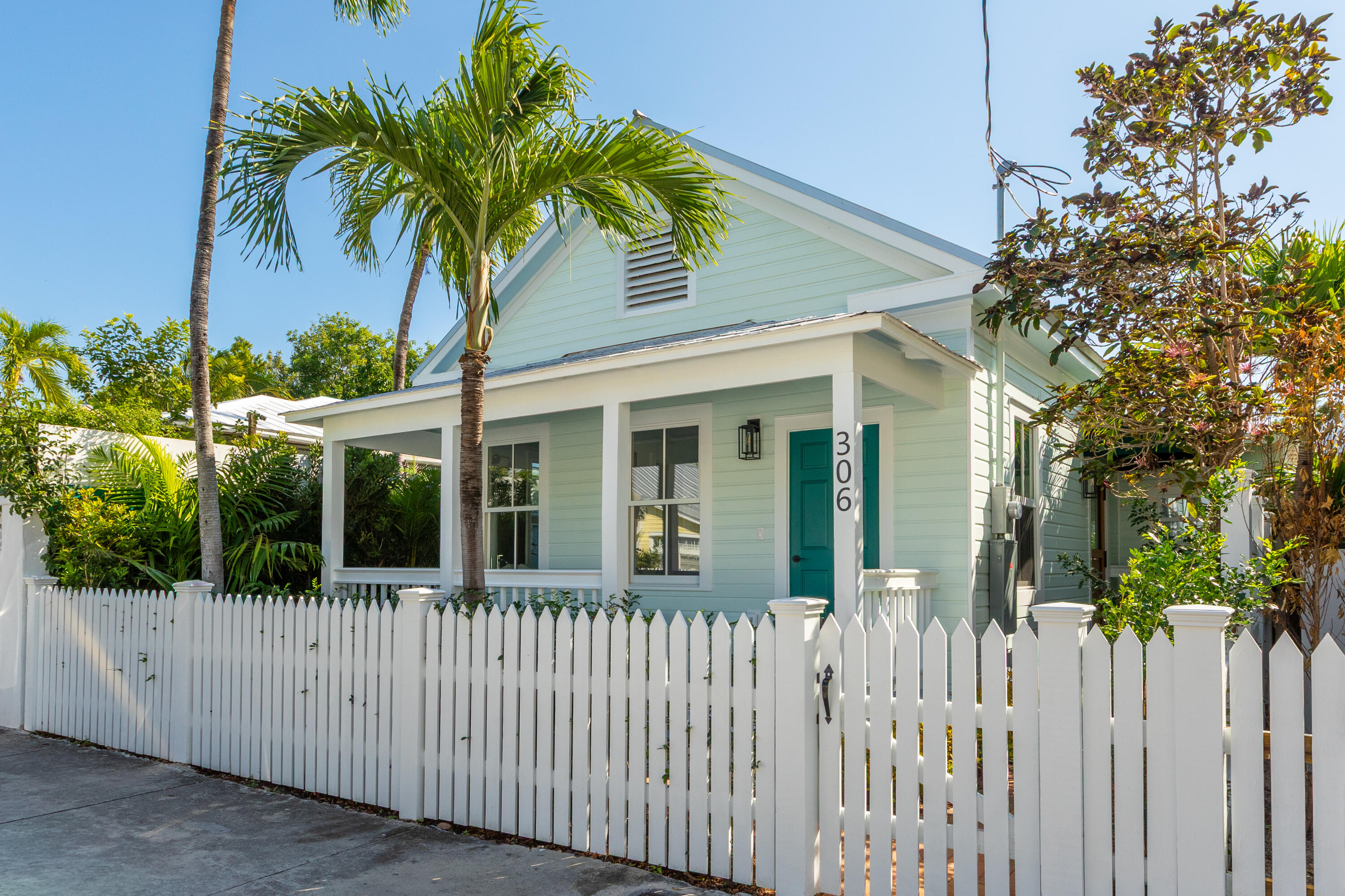 306 Truman Avenue