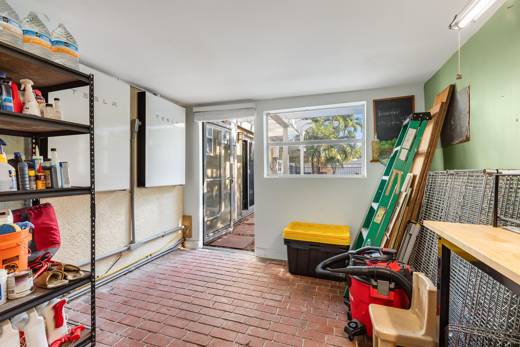1221 20Th Street