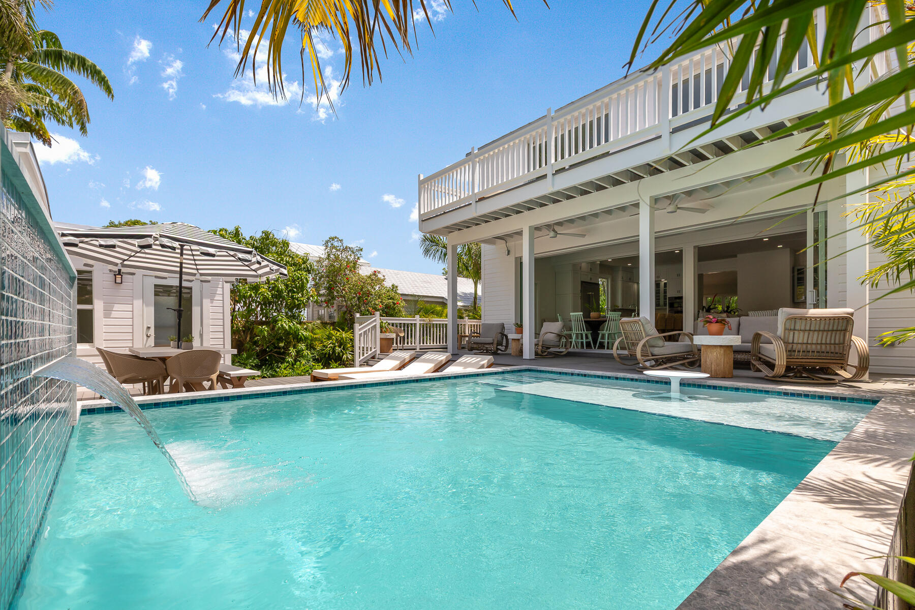 1114 Grinnell Street