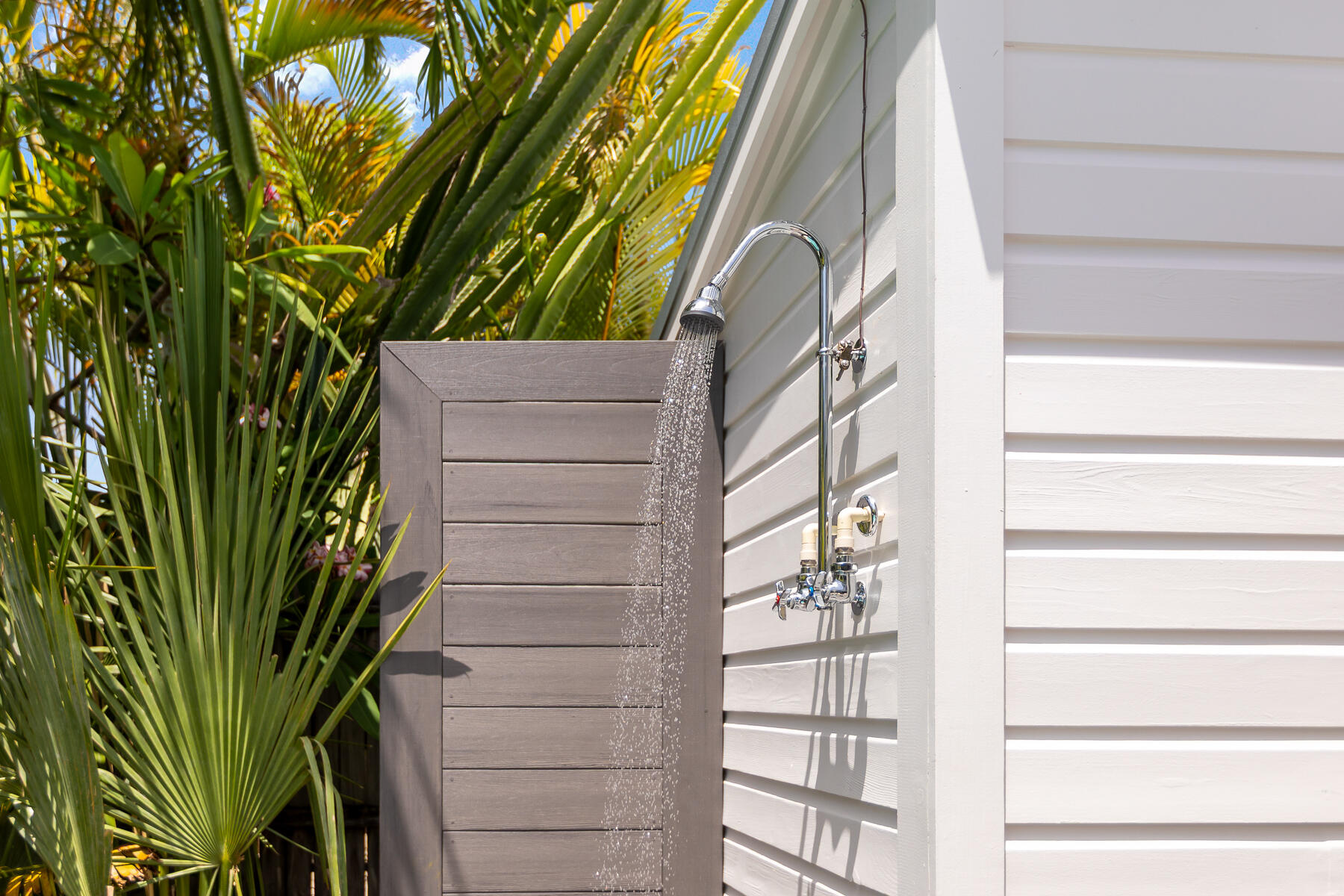 1114 Grinnell Street