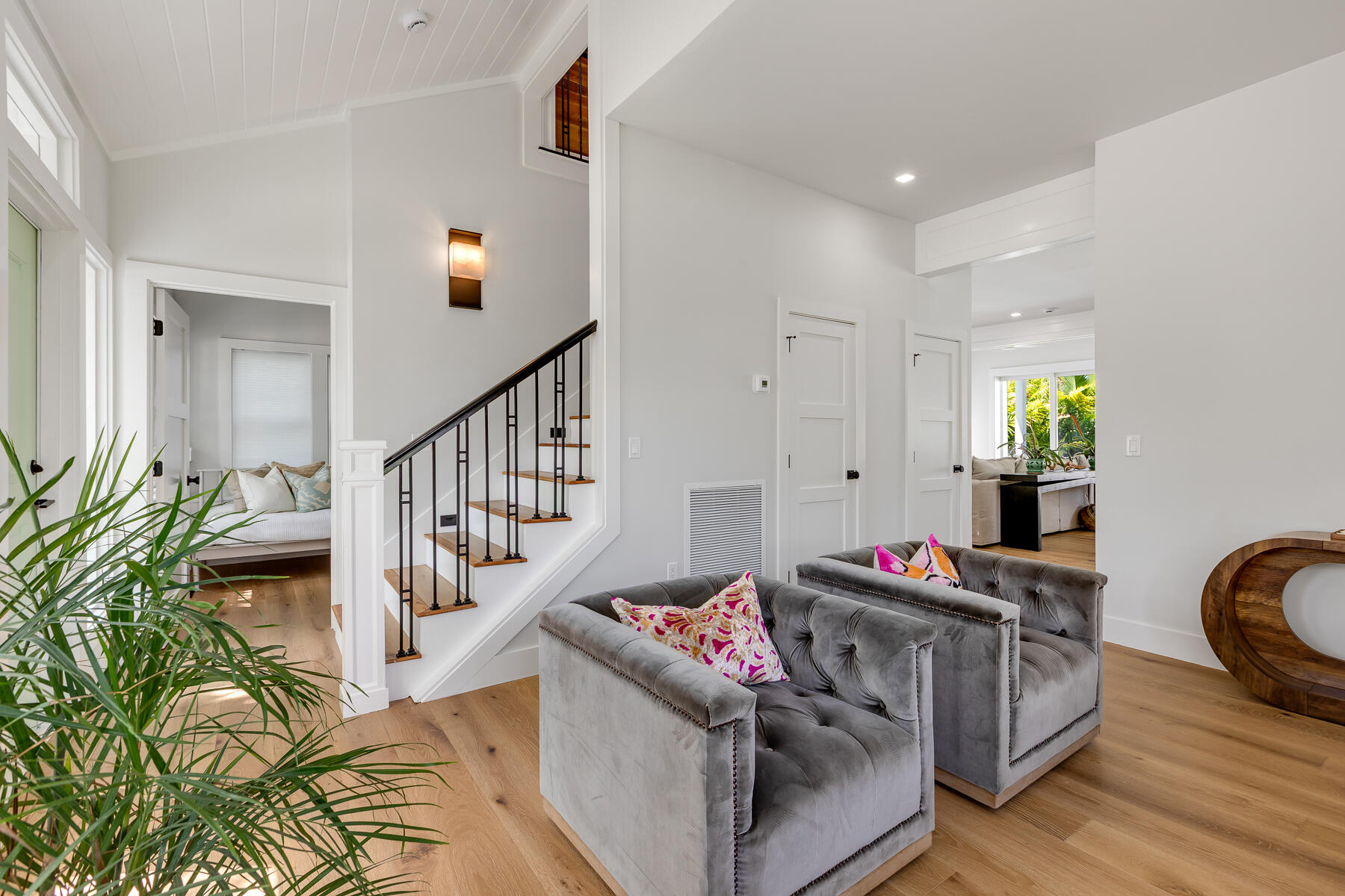 1114 Grinnell Street