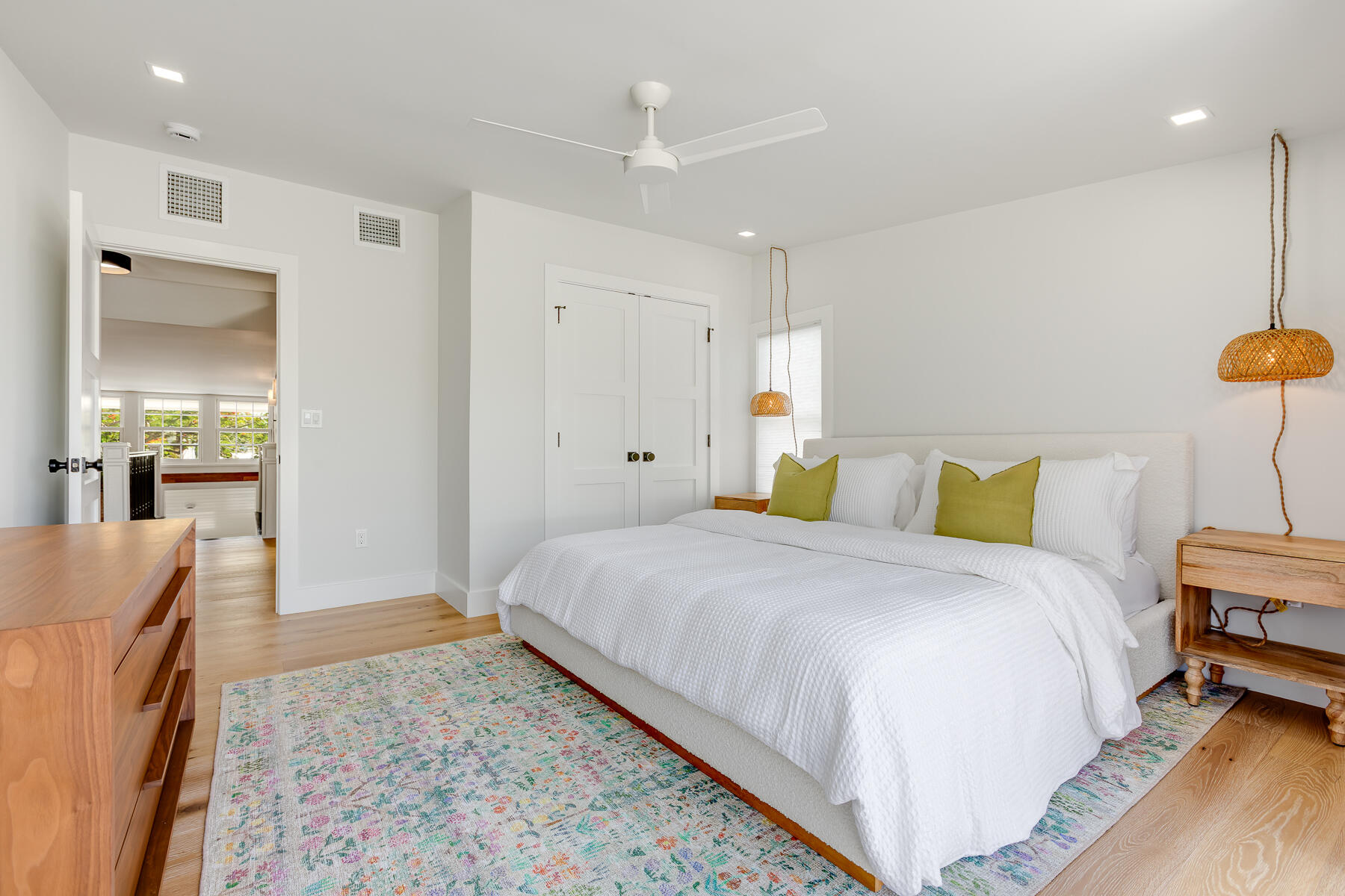 1114 Grinnell Street