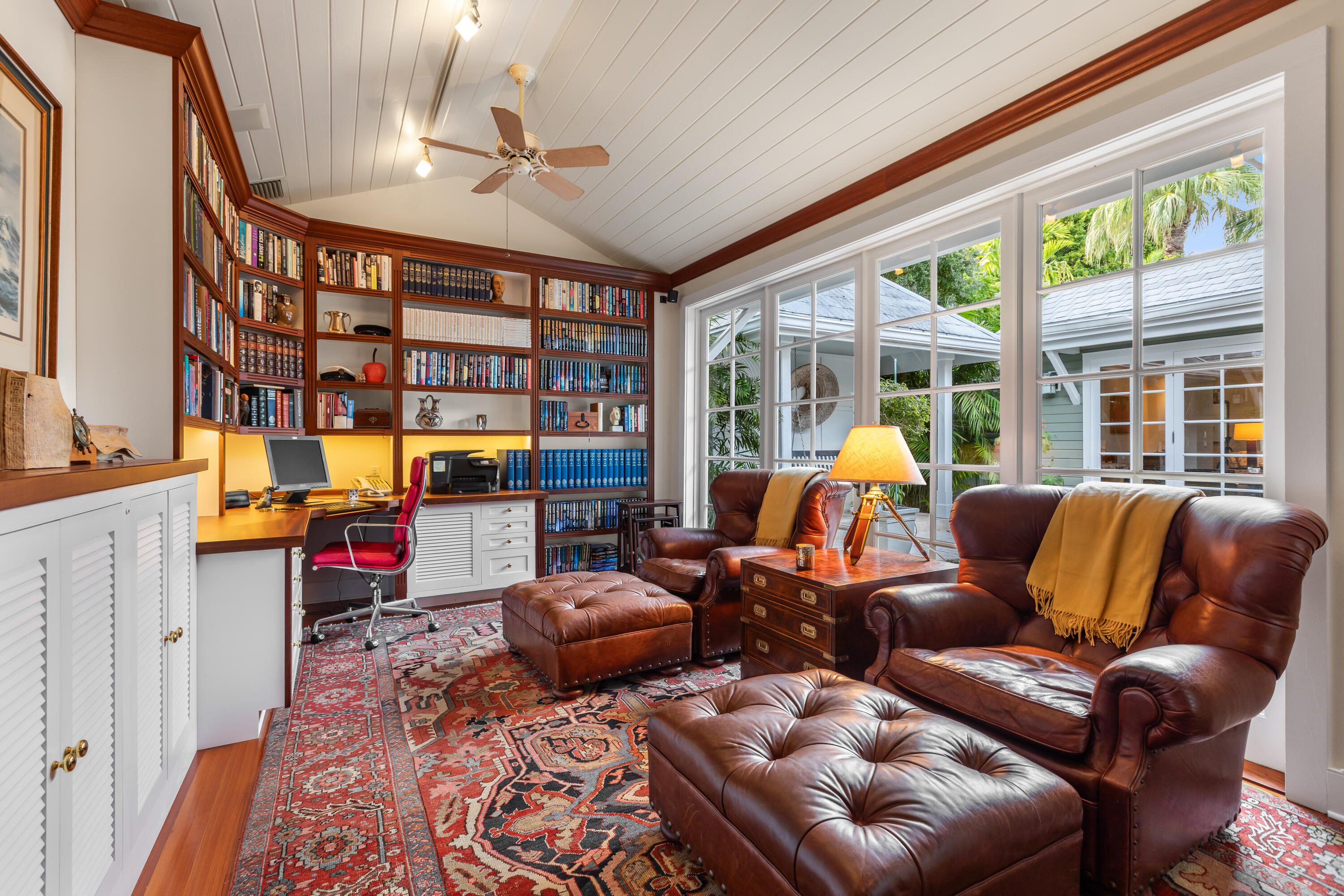 910-914 Watson Street