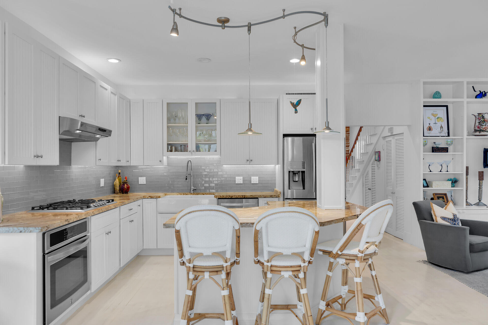 1309 Petronia Street