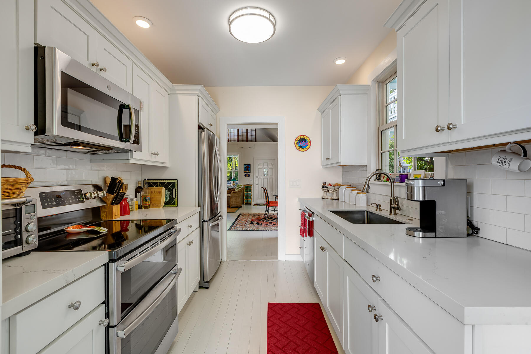 621 Elizabeth Street