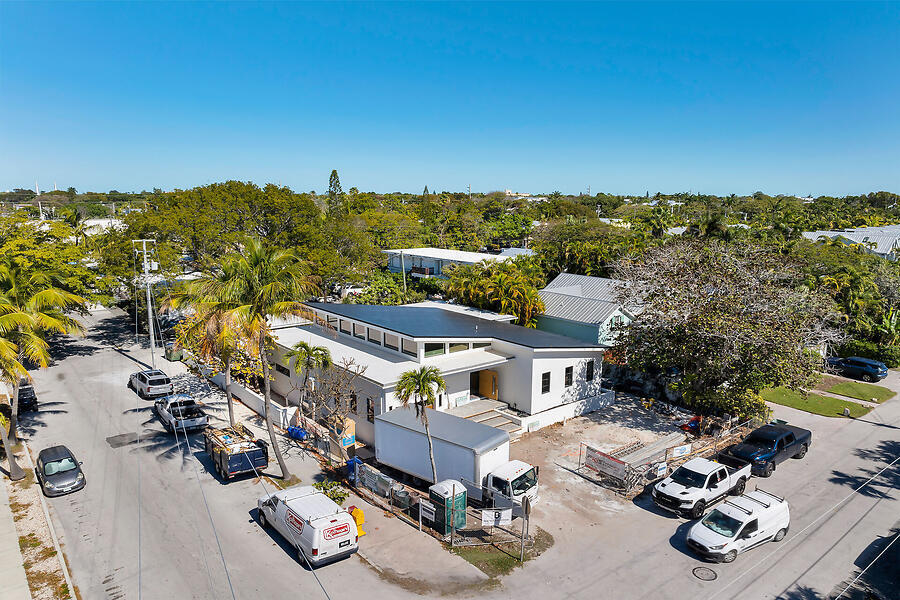 719 Washington Street