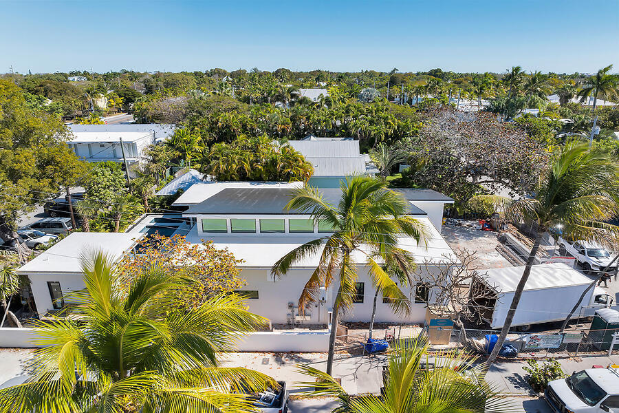 719 Washington Street