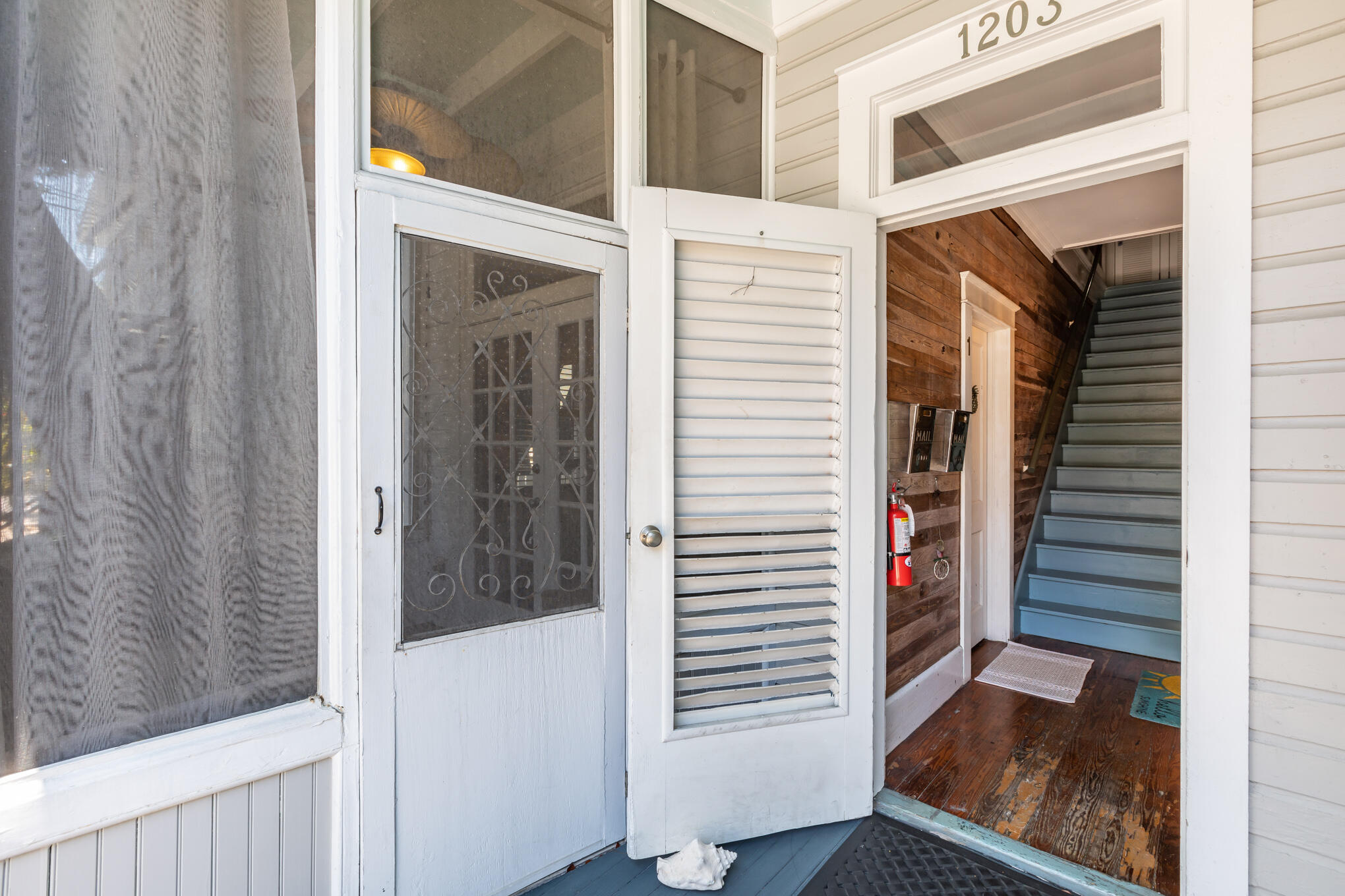 1203 Newton Street Unit: 1
