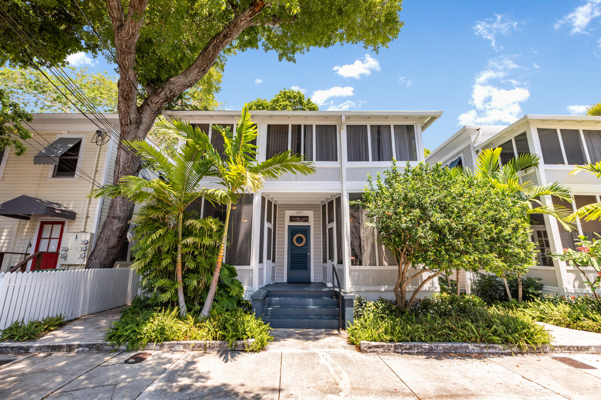 1203 Newton Street Unit: 1