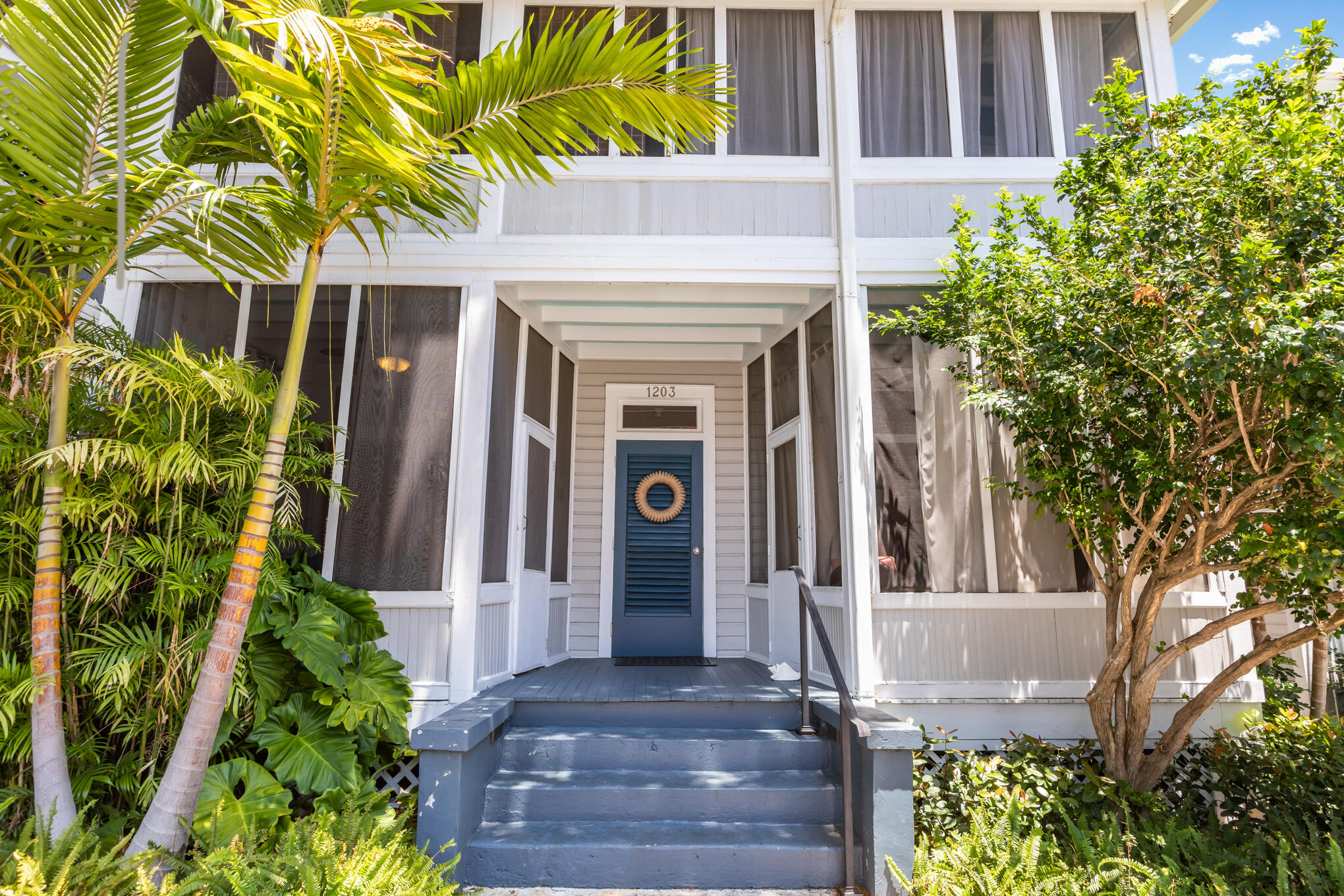 1203 Newton Street Unit: 1