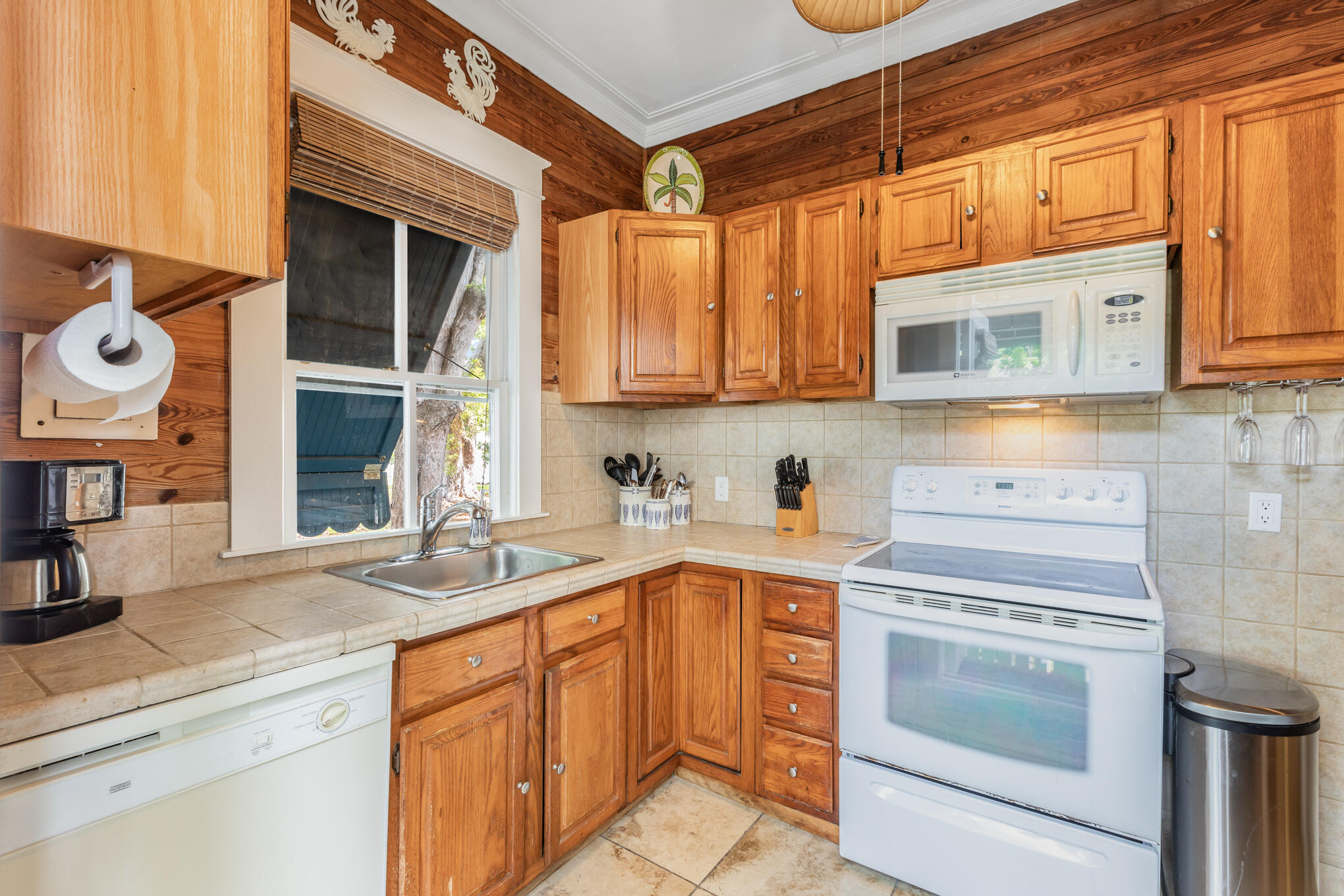 1203 Newton Street Unit: 1