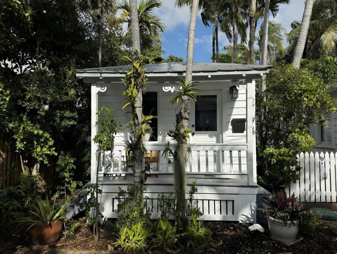 3 Nassau Lane Unit: A