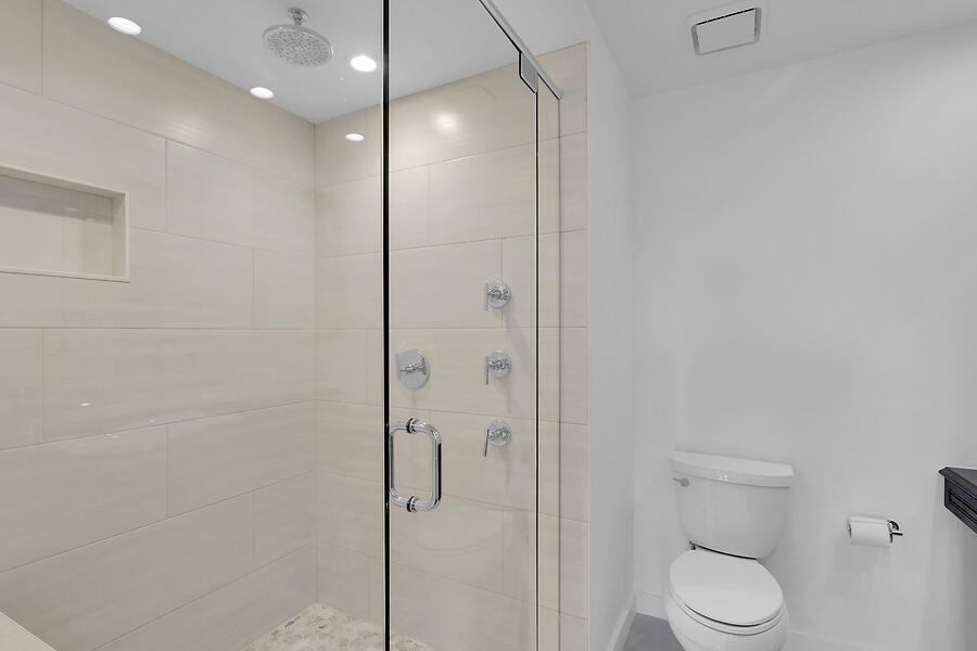 1006 Seminary Street