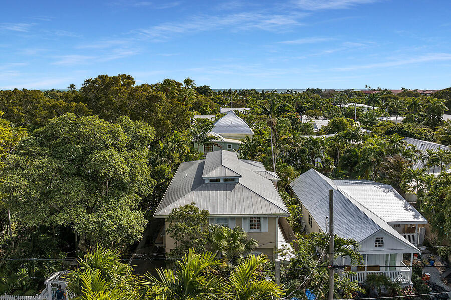 1006 Seminary Street