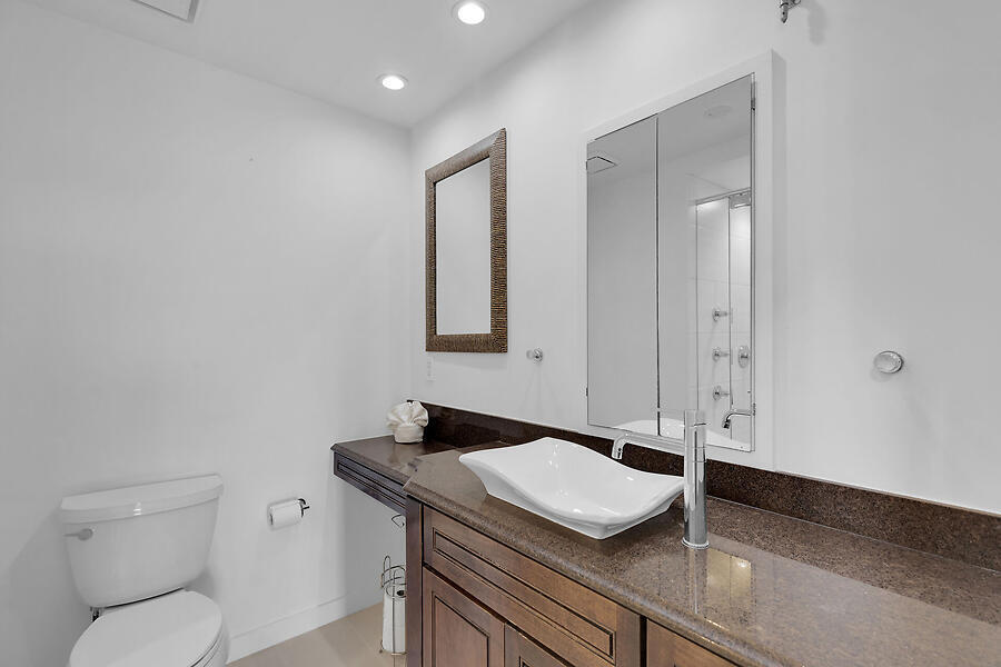 1006 Seminary Street