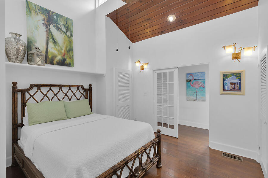 1006 Seminary Street