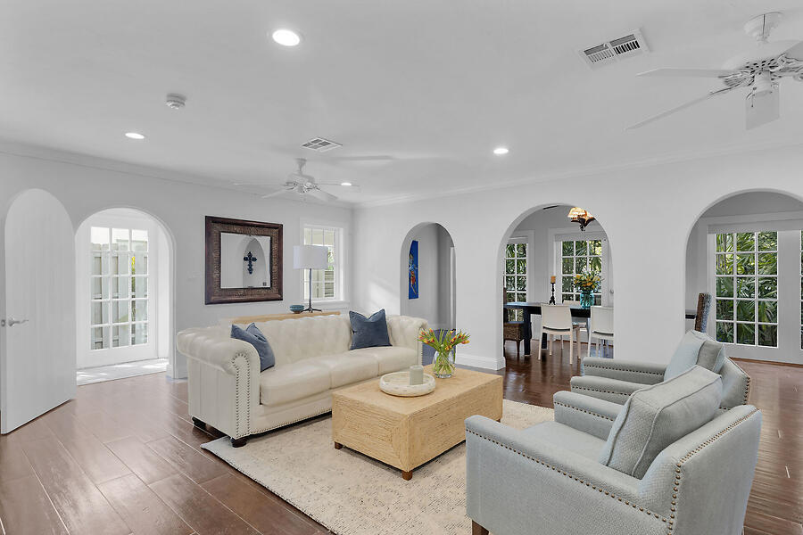 1006 Seminary Street