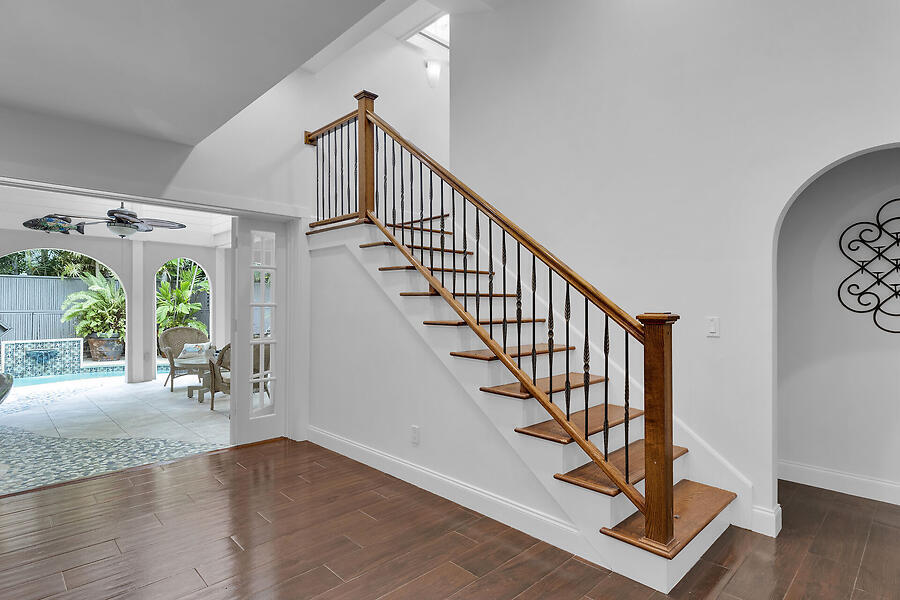 1006 Seminary Street