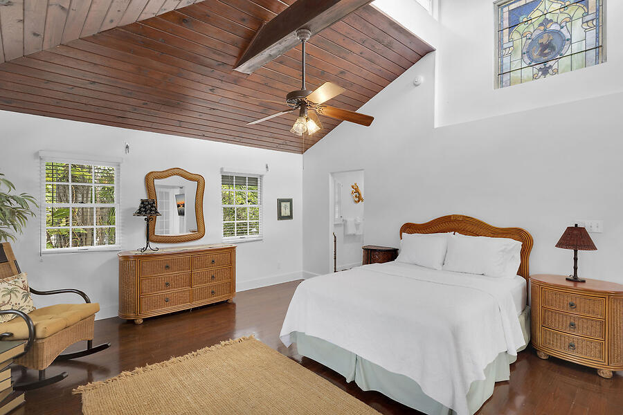 1006 Seminary Street