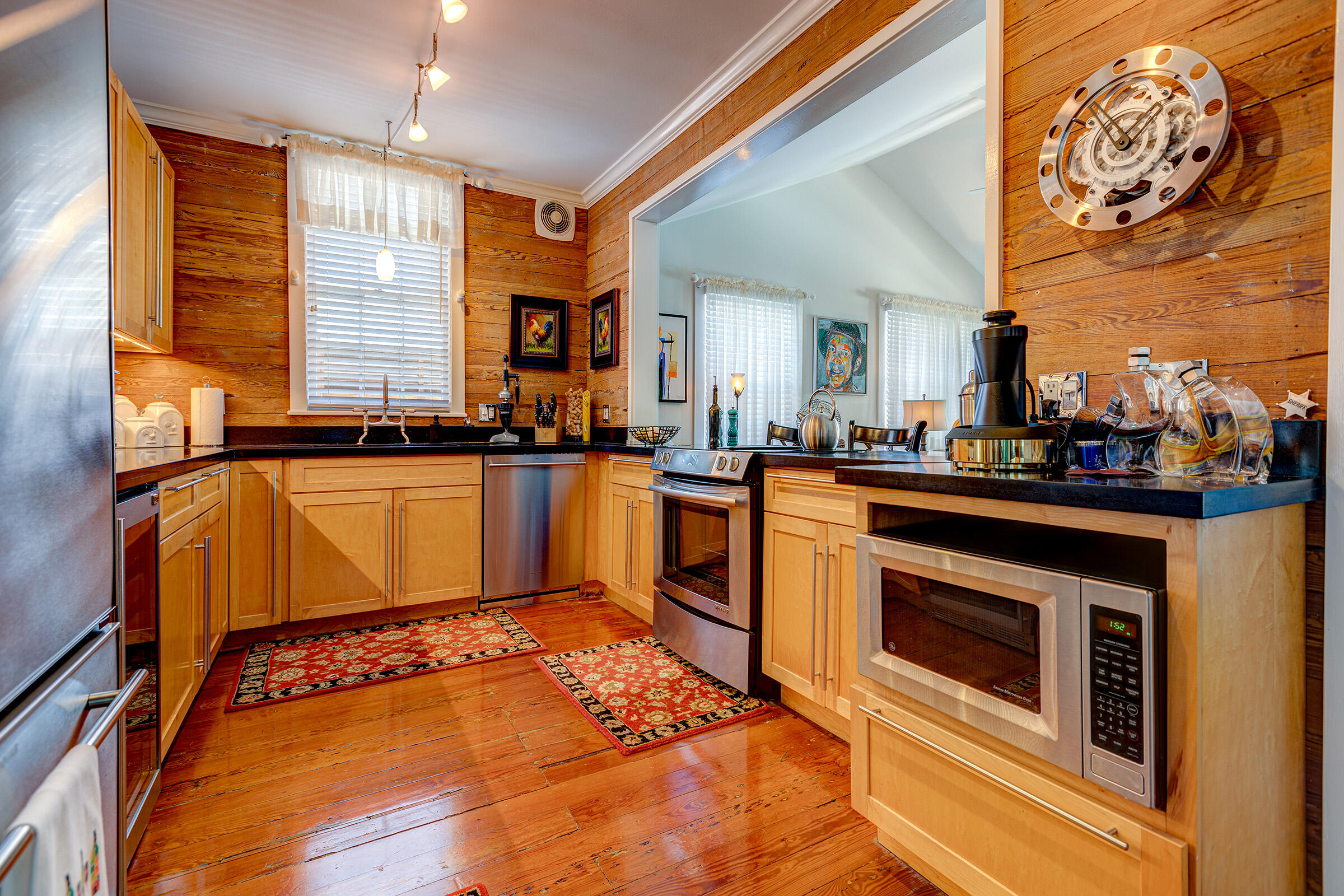 1116 Elgin Lane