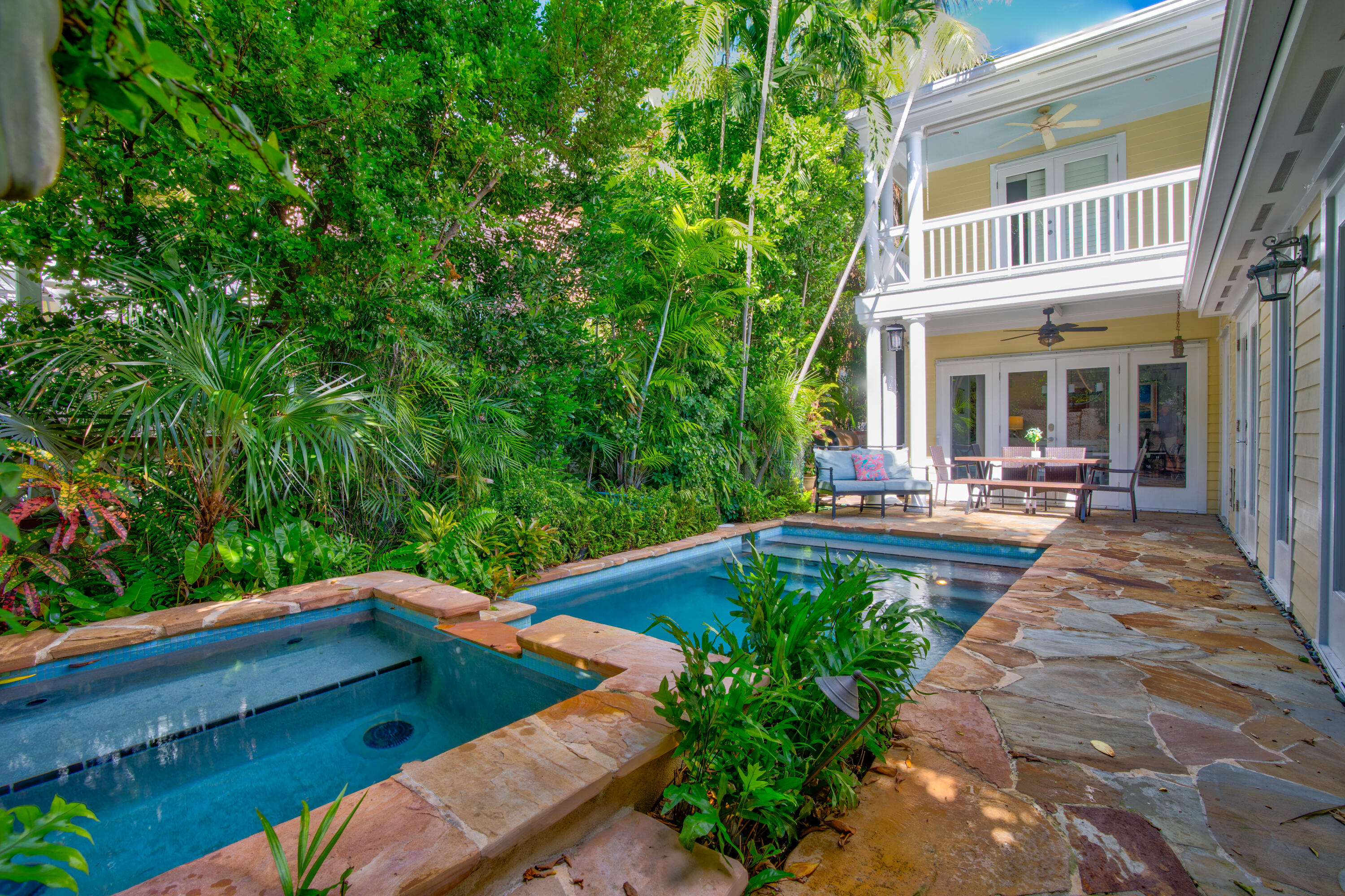 1416 White Street