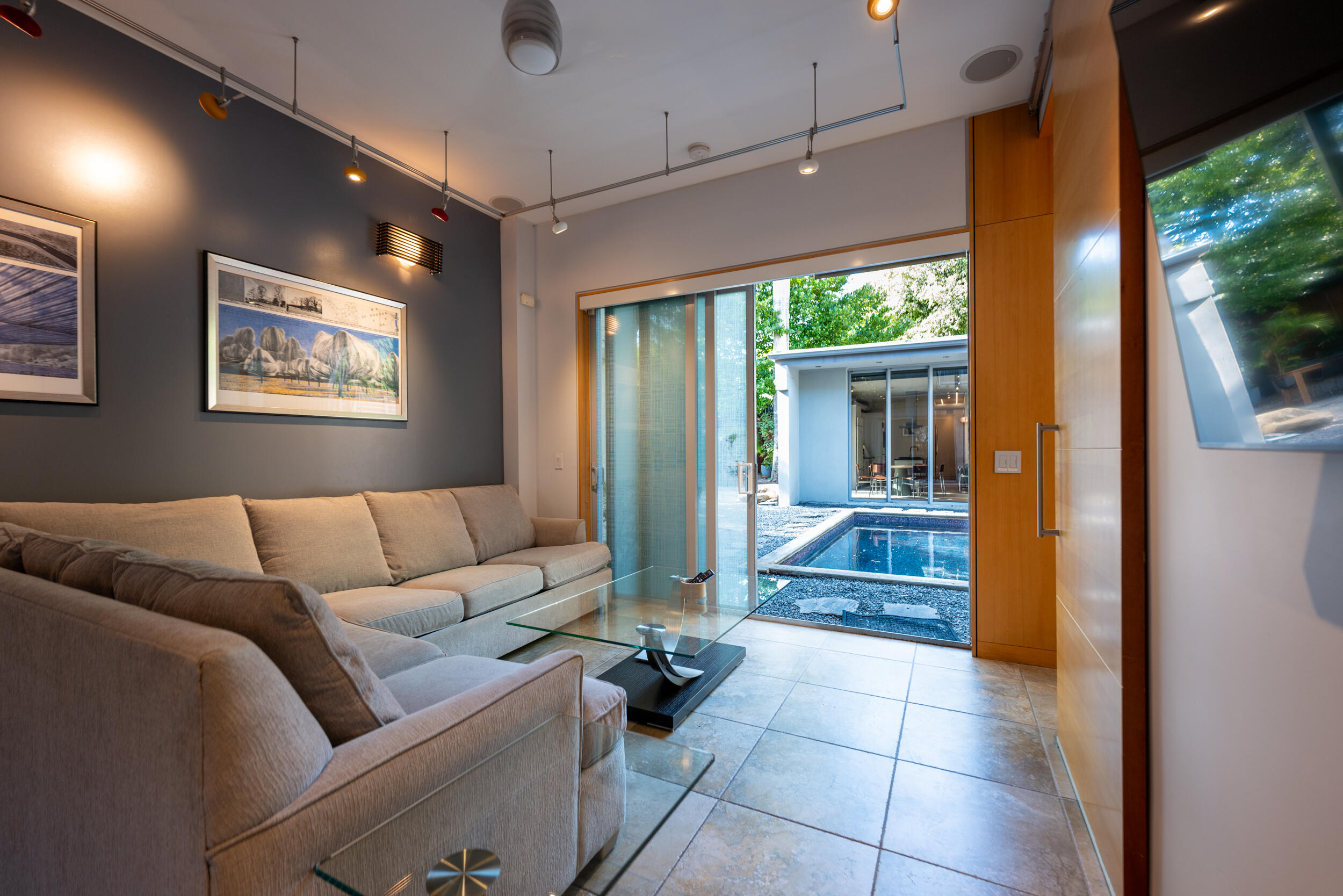 720D Simonton Street