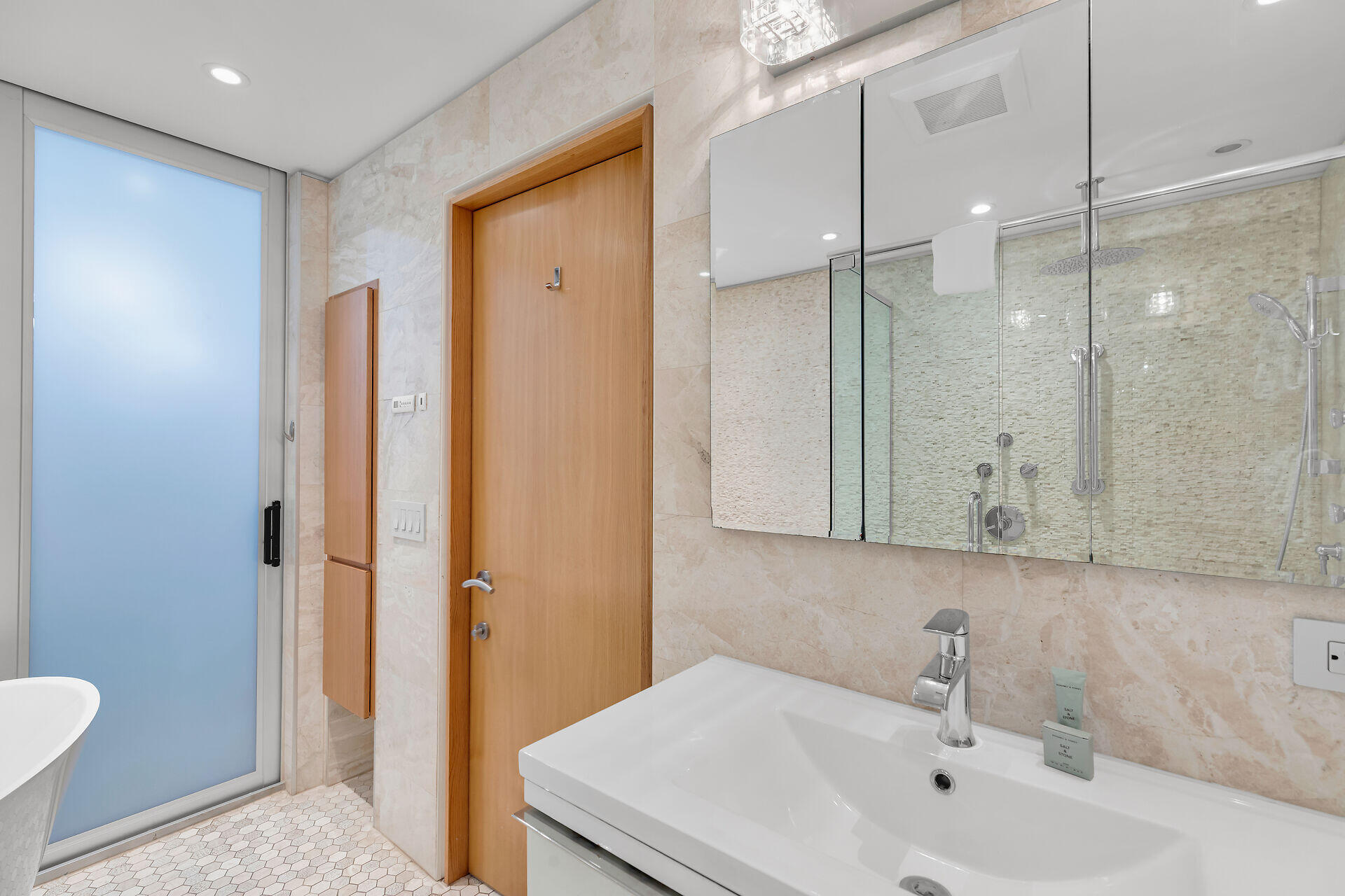 720D Simonton Street