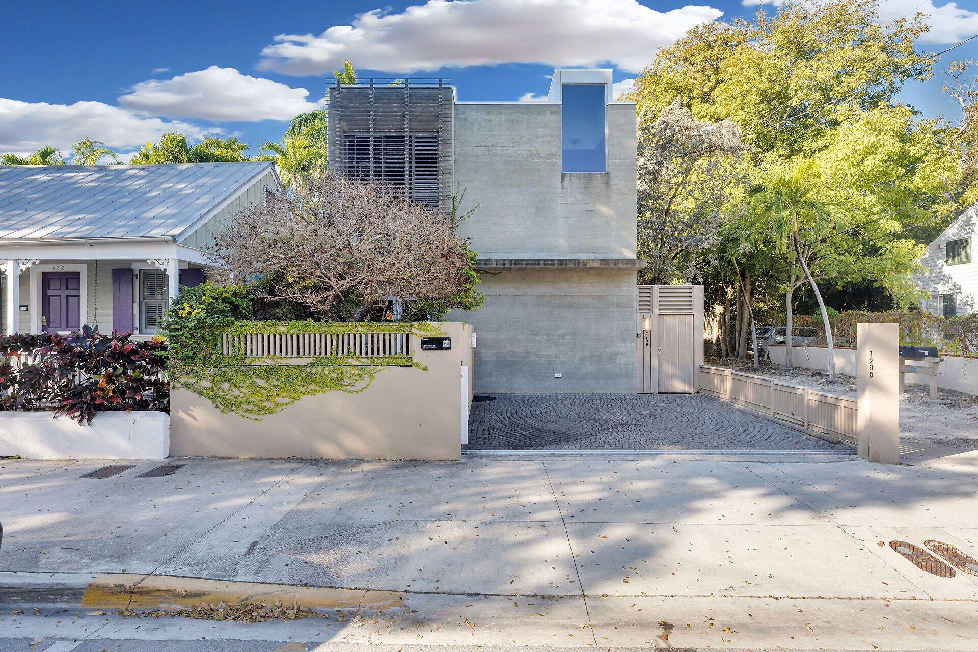 720D Simonton Street