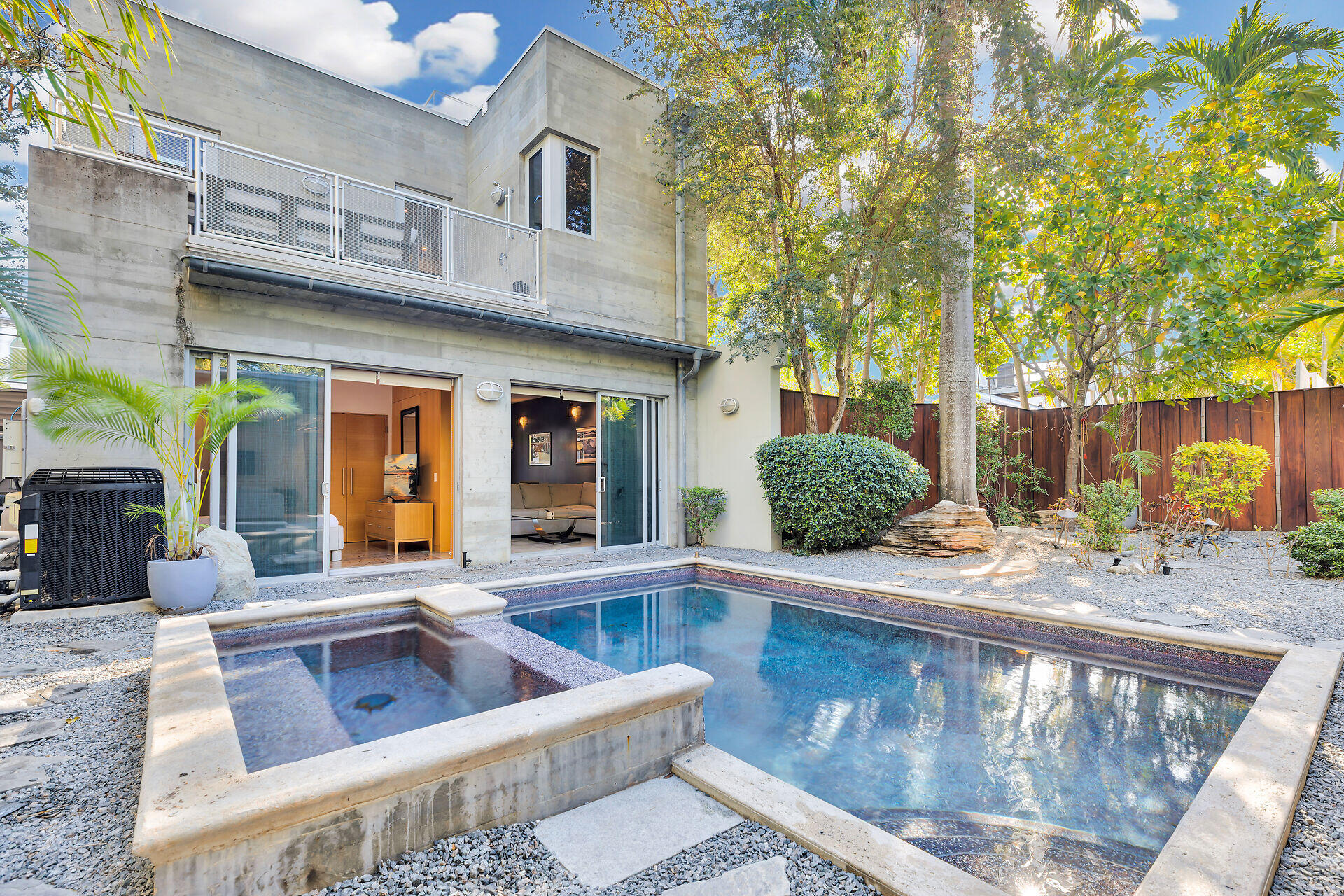 720D Simonton Street