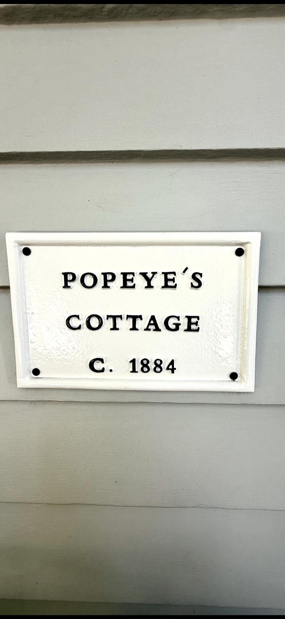 808 Carey Lane