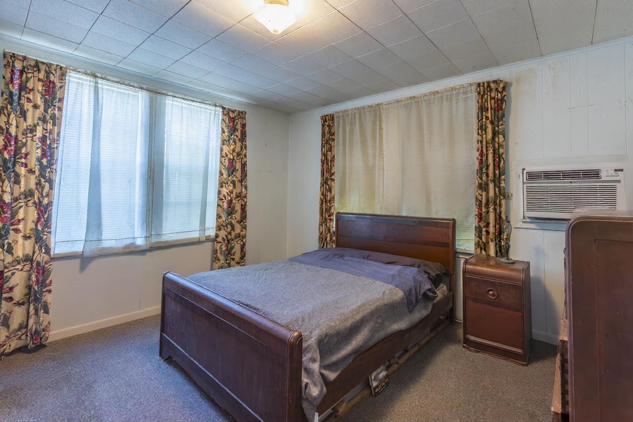 1316 Petronia Street