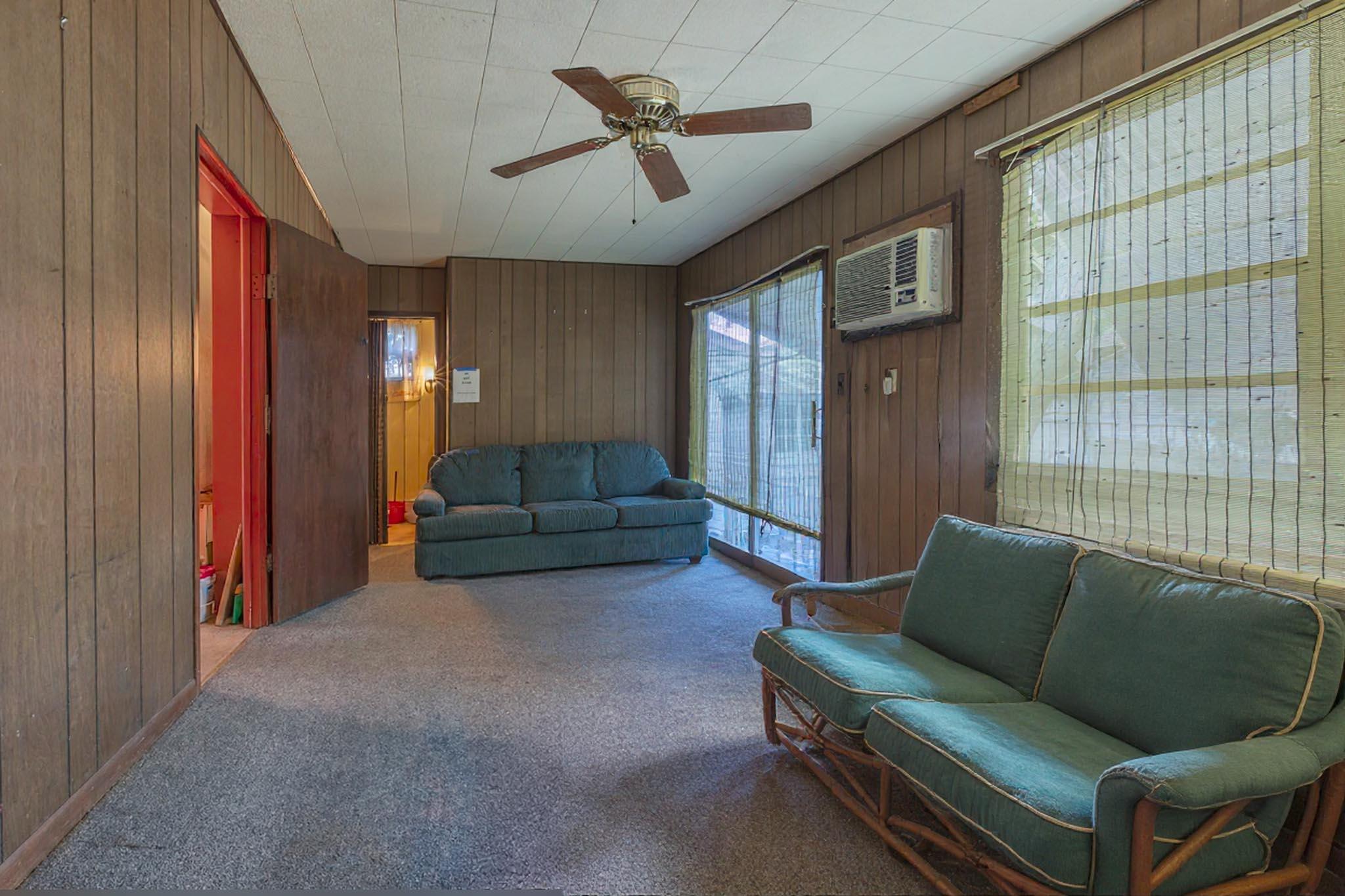 1316 Petronia Street