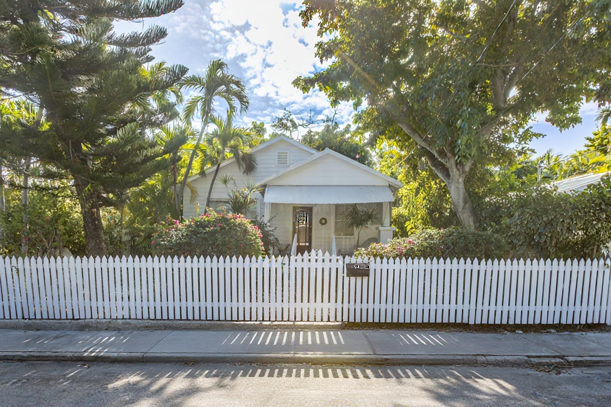 1316 Petronia Street