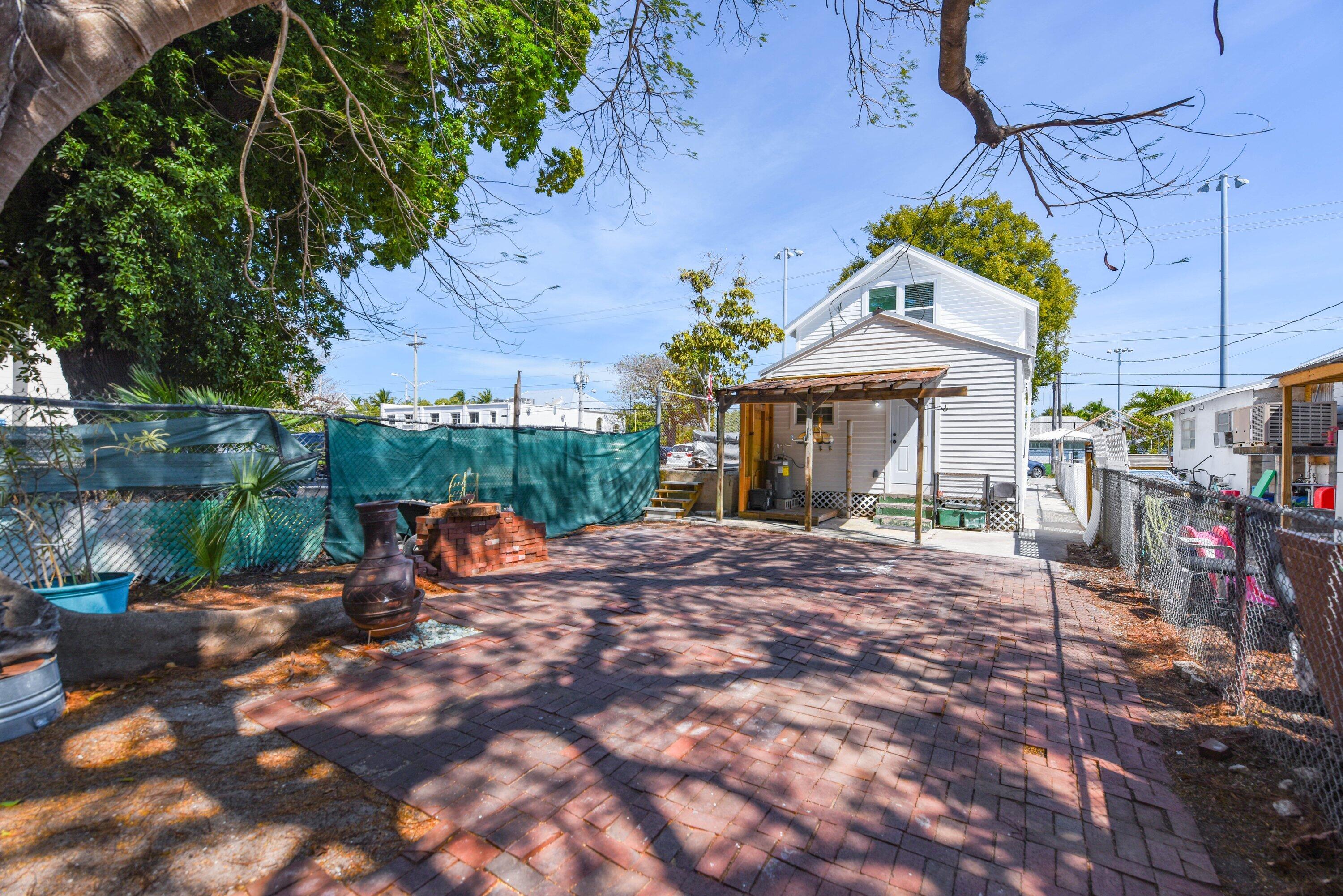 1018 Georgia Street
