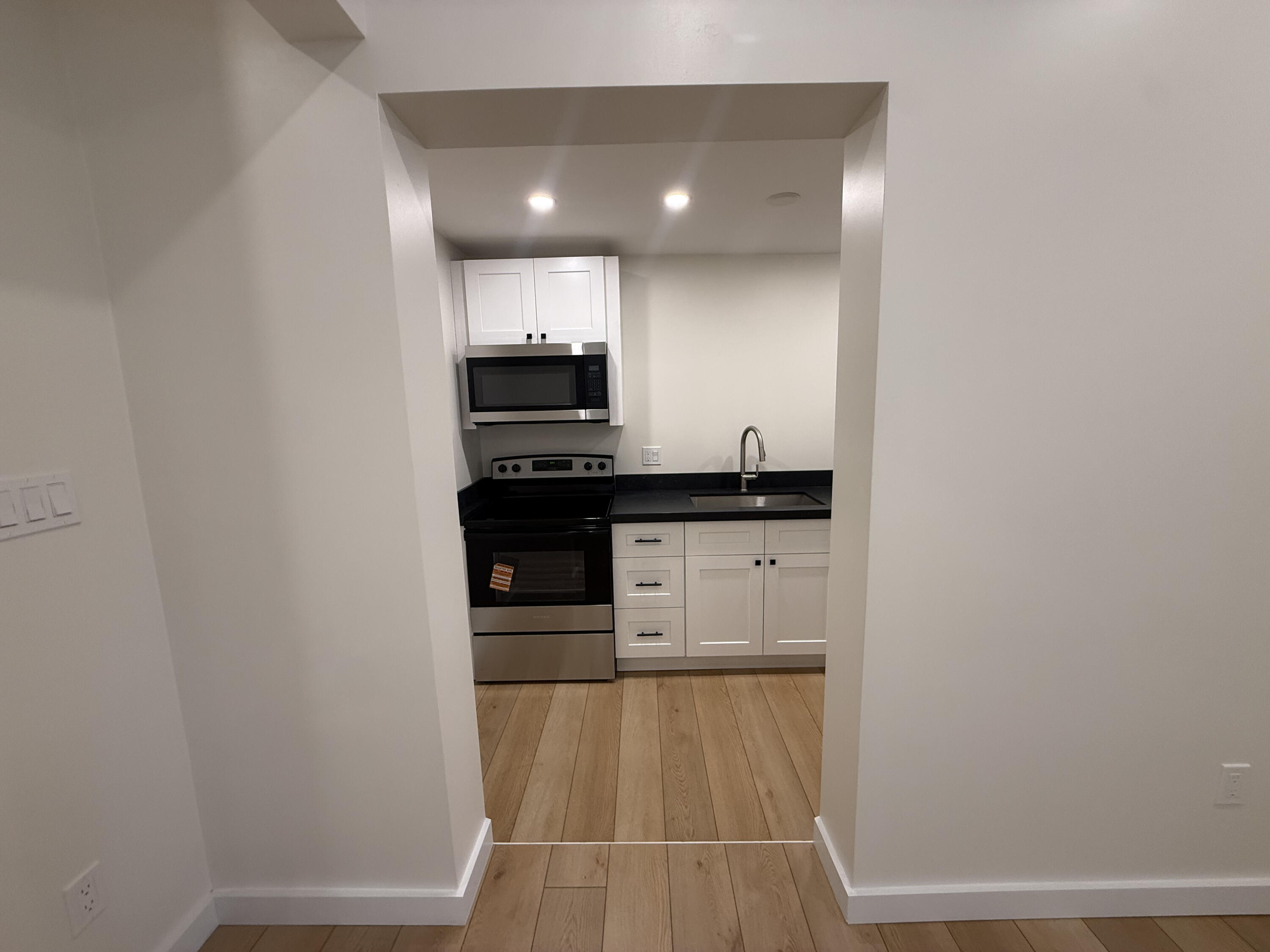 1120 White Street Unit: C