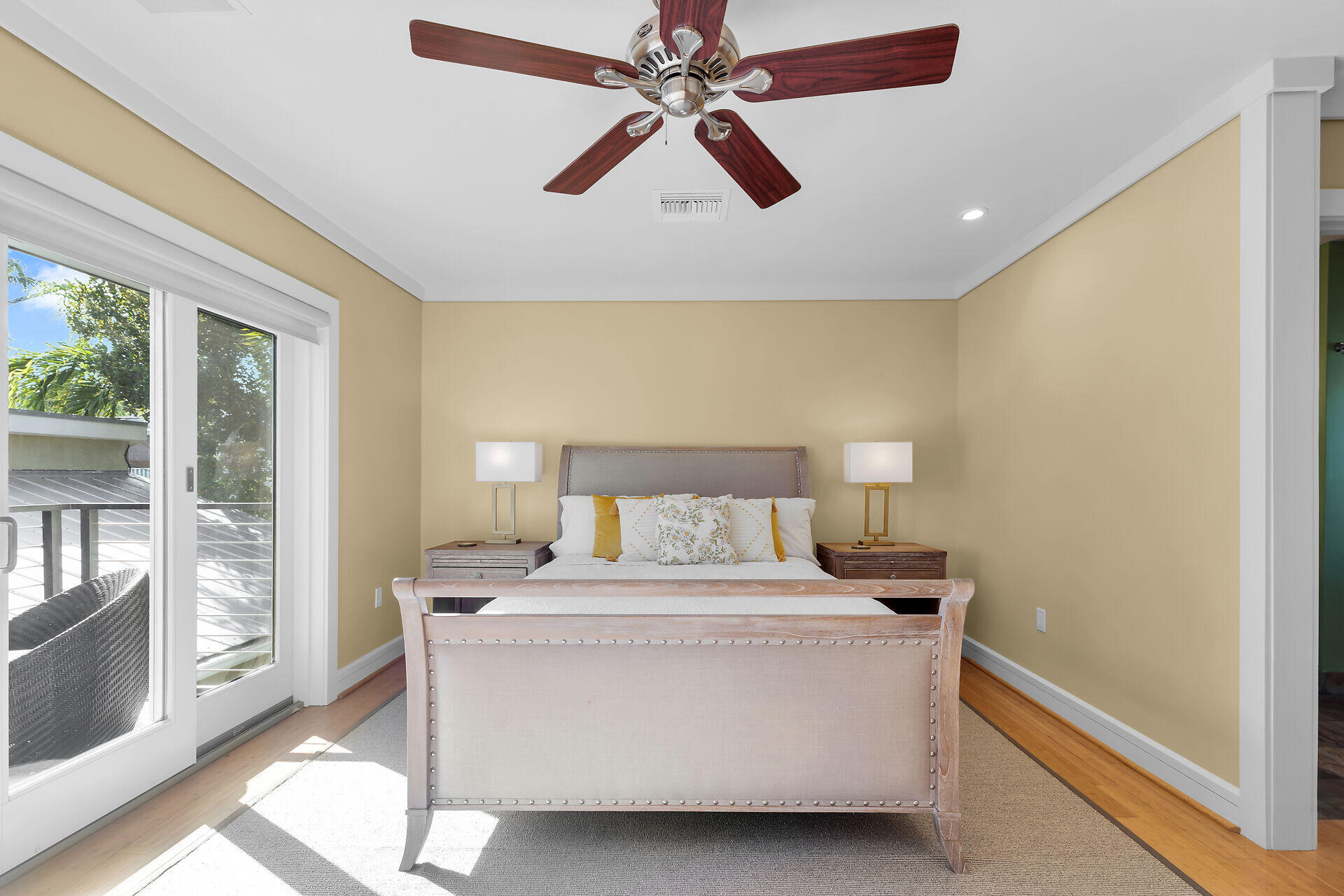 1320 Grinnell Street