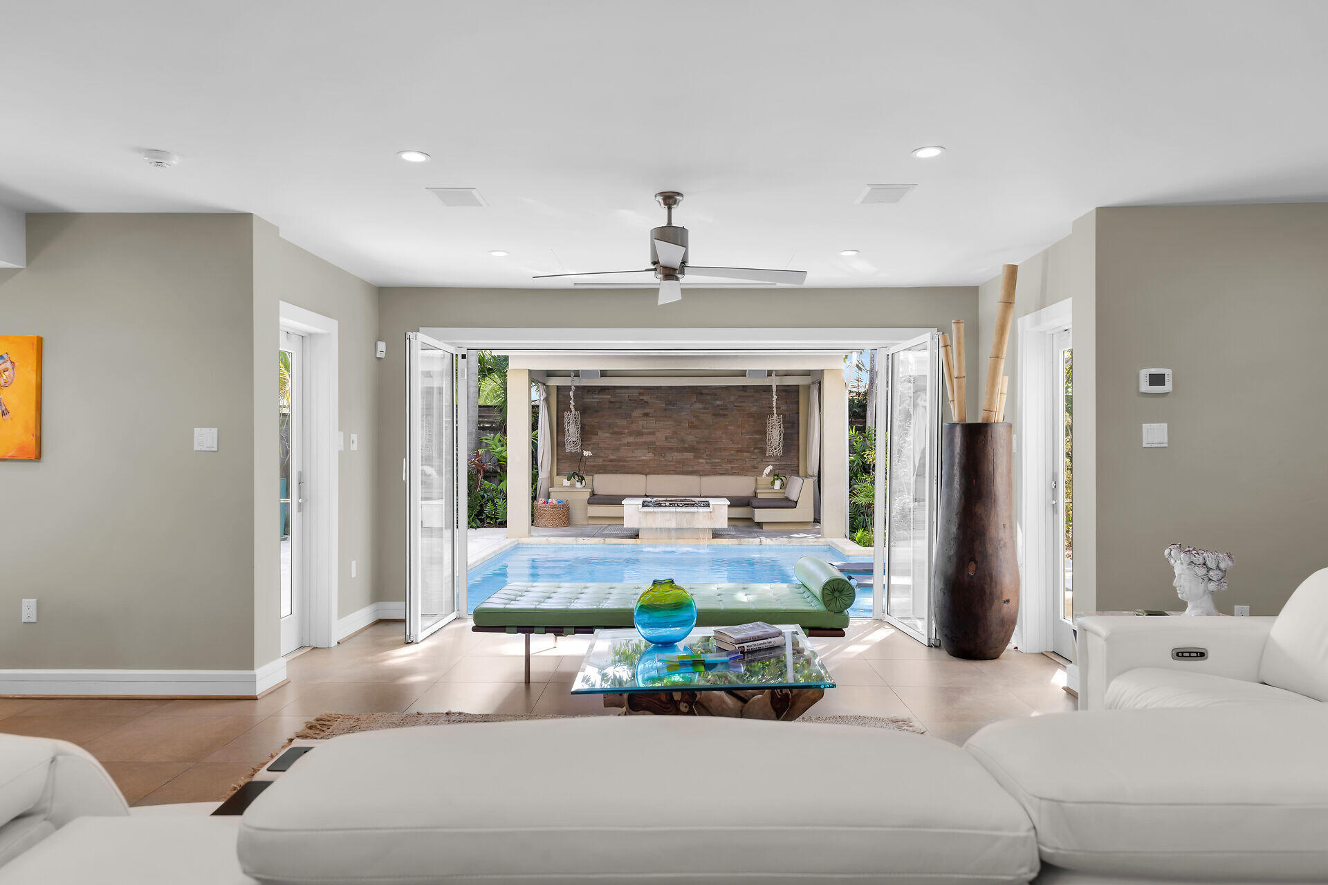 1320 Grinnell Street