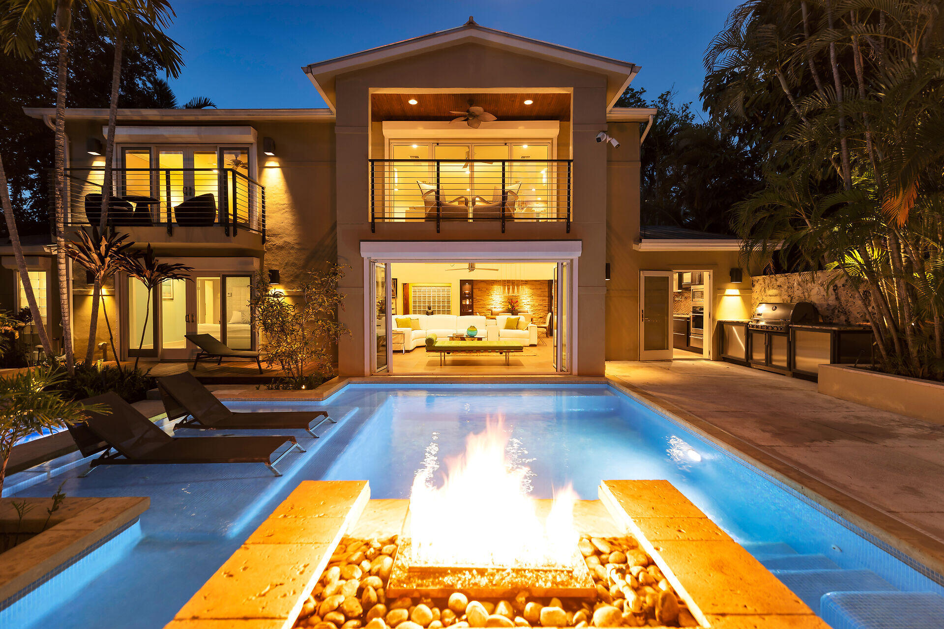 1320 Grinnell Street