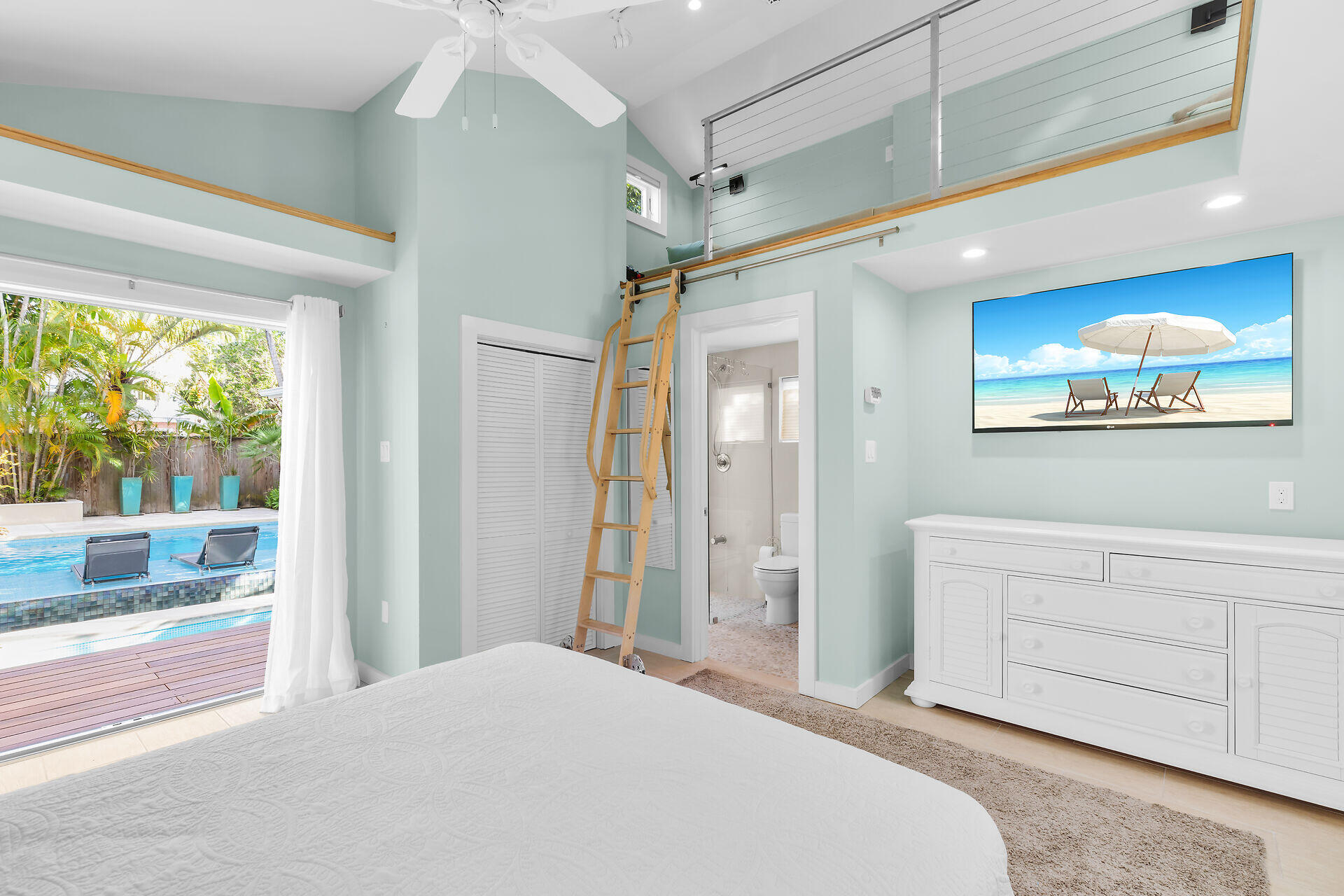 1320 Grinnell Street