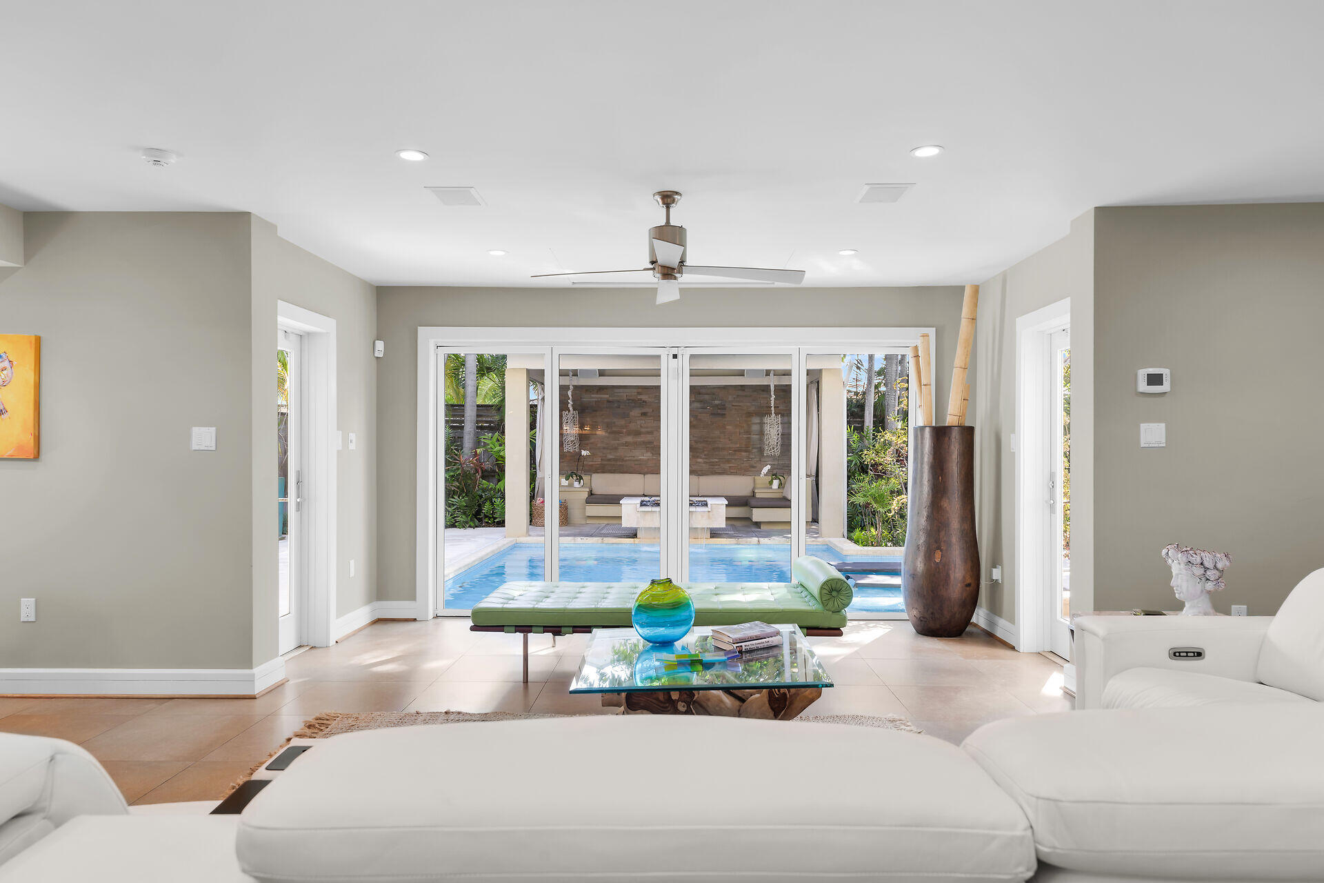 1320 Grinnell Street