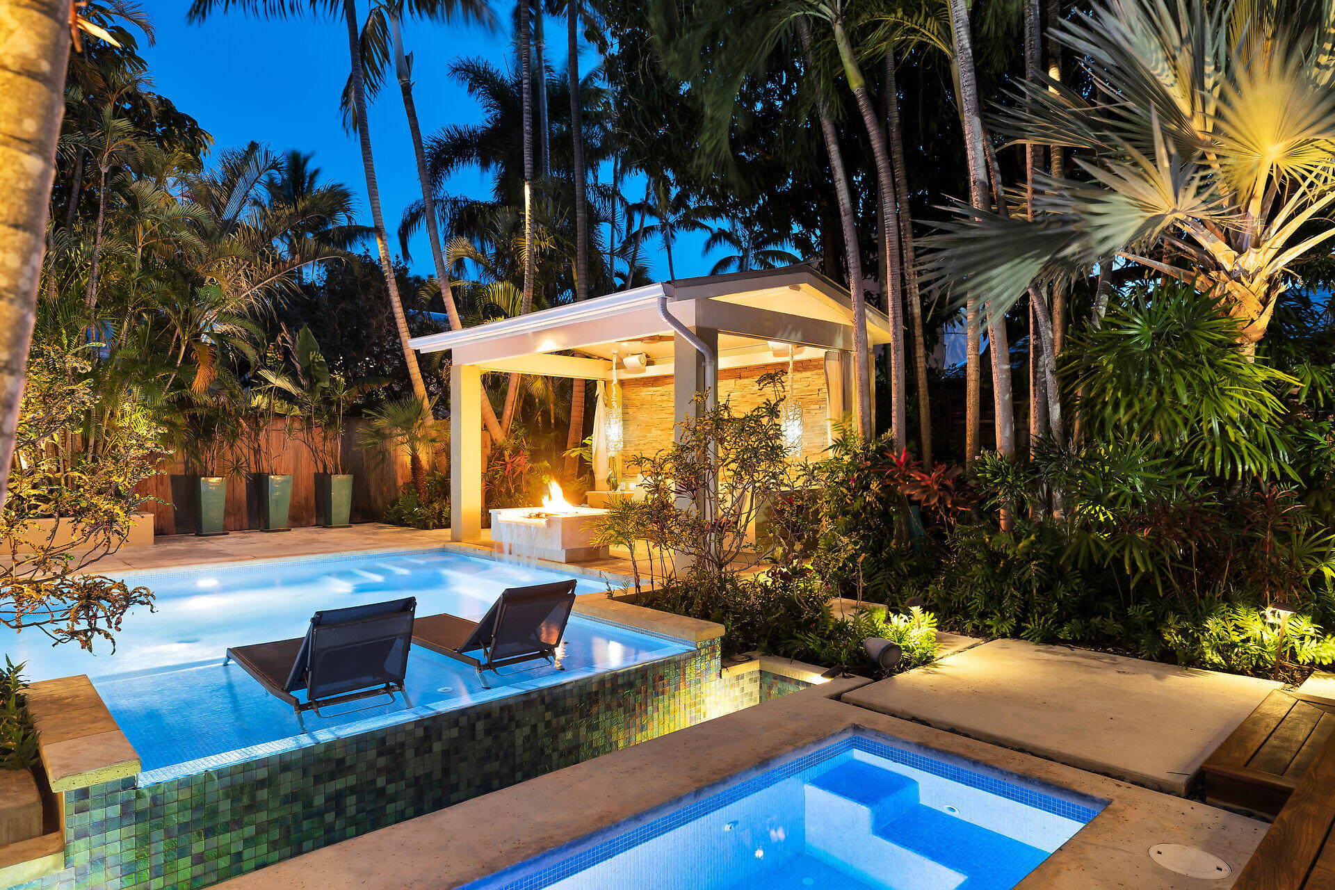 1320 Grinnell Street