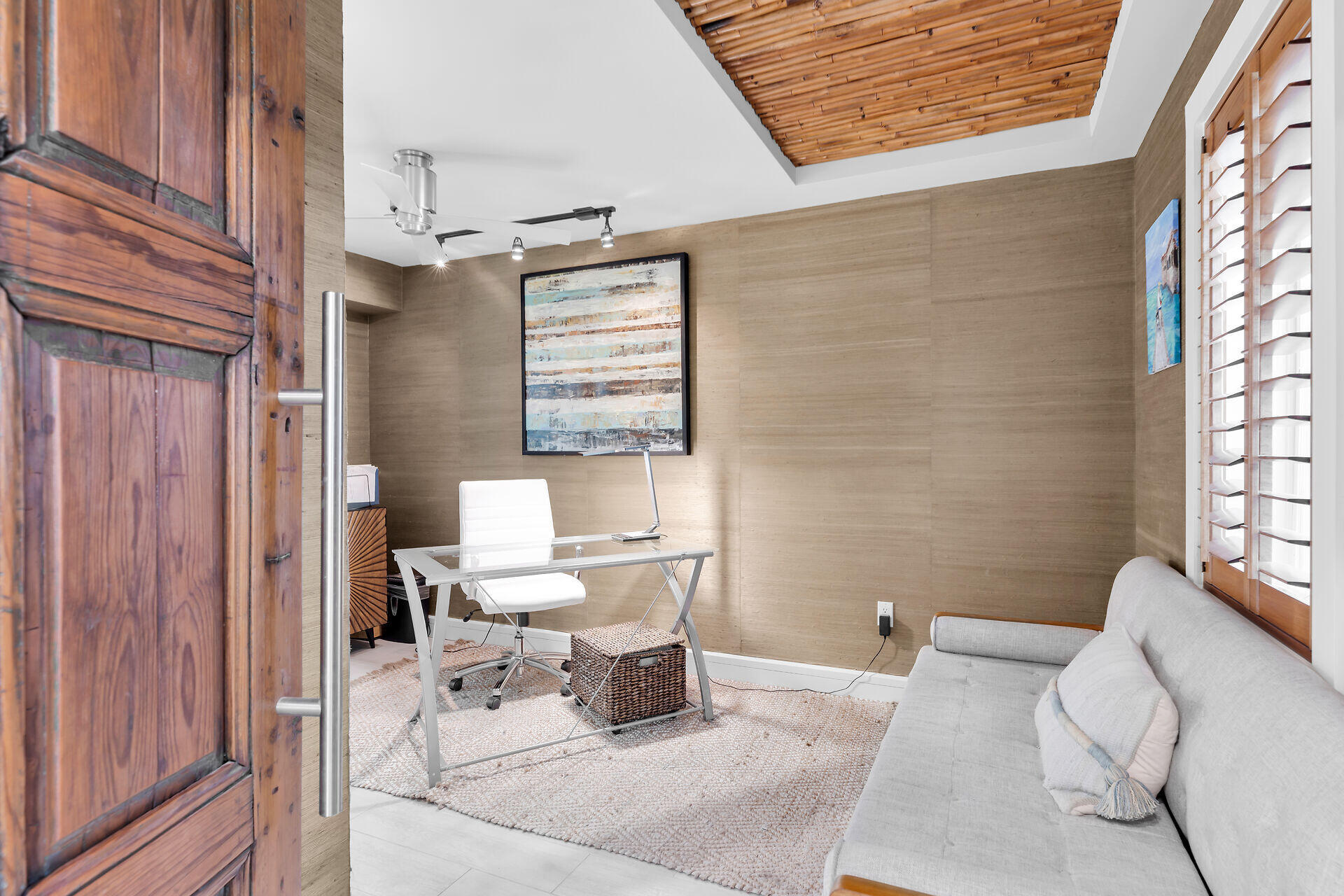 1320 Grinnell Street